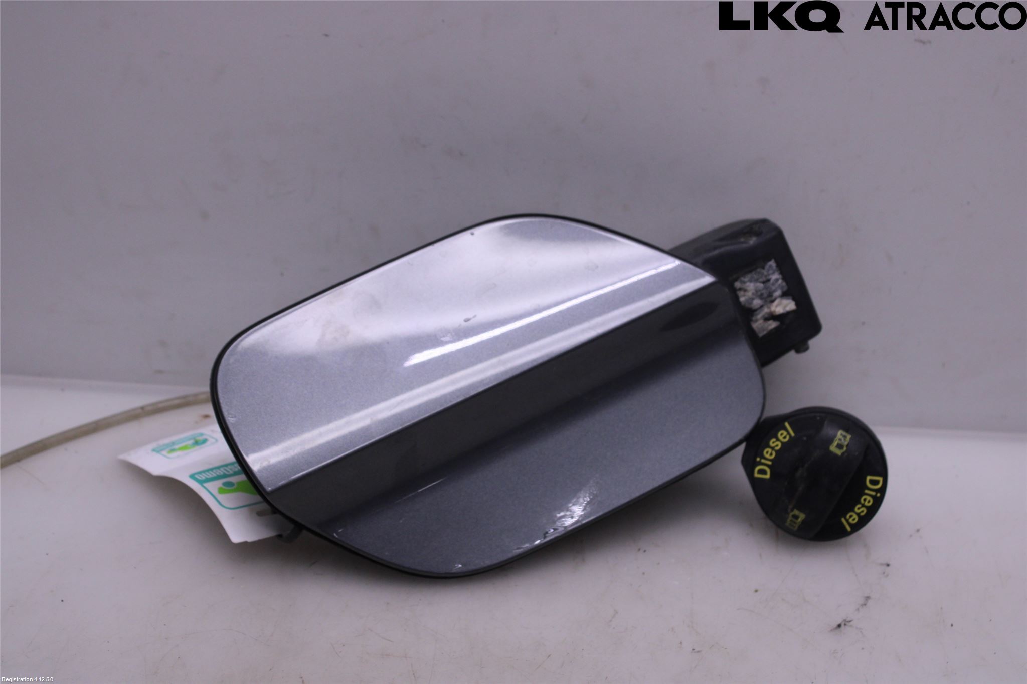 Volkswagen VW PASSAT 15-19 Tanklucka