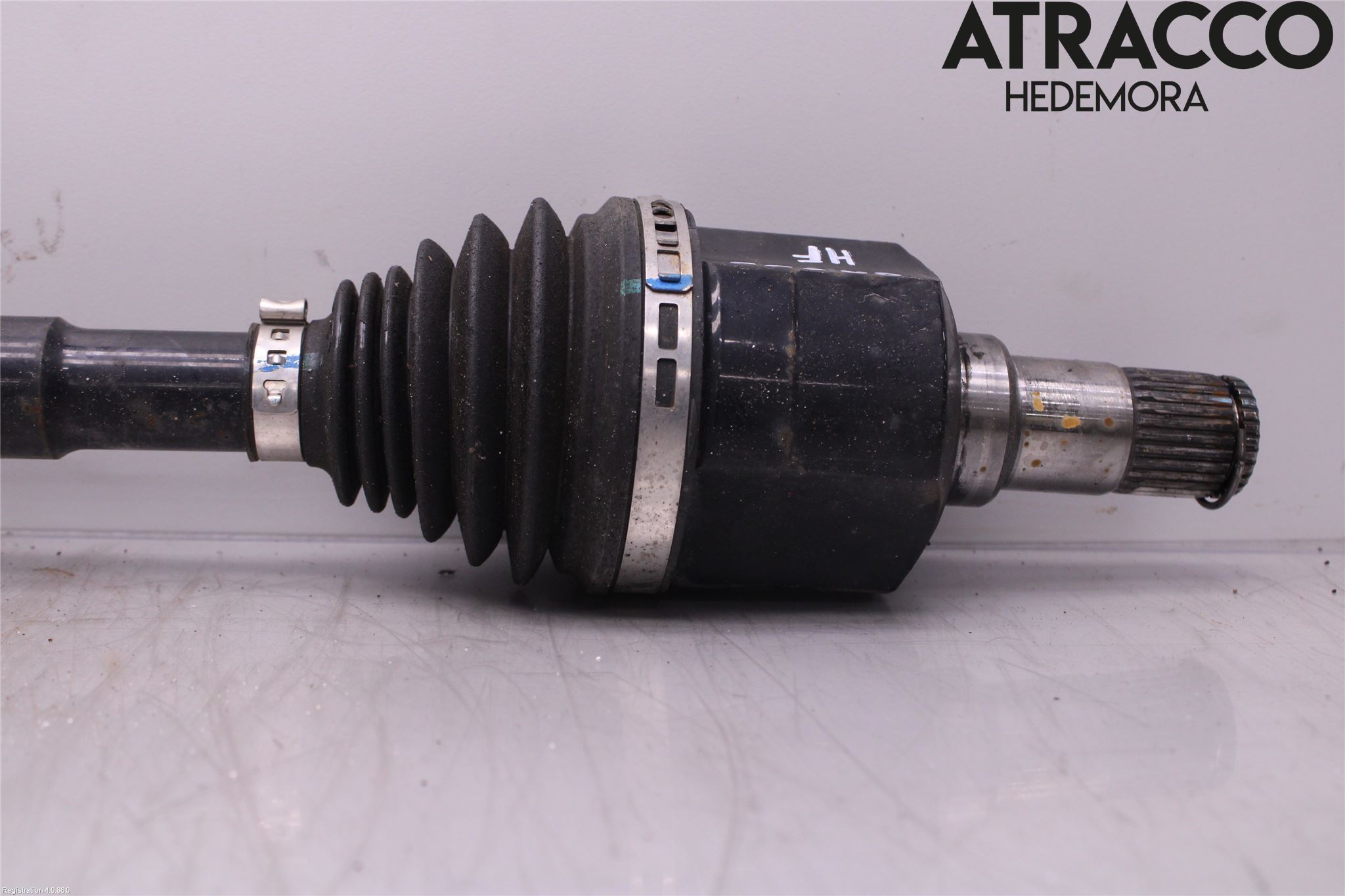 Hyundai i40 16-18 Drivaxel Fram Höger