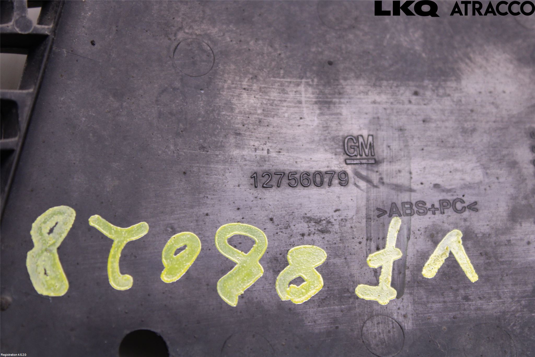 Saab 9-5     06-10 Dimljussarg Fram