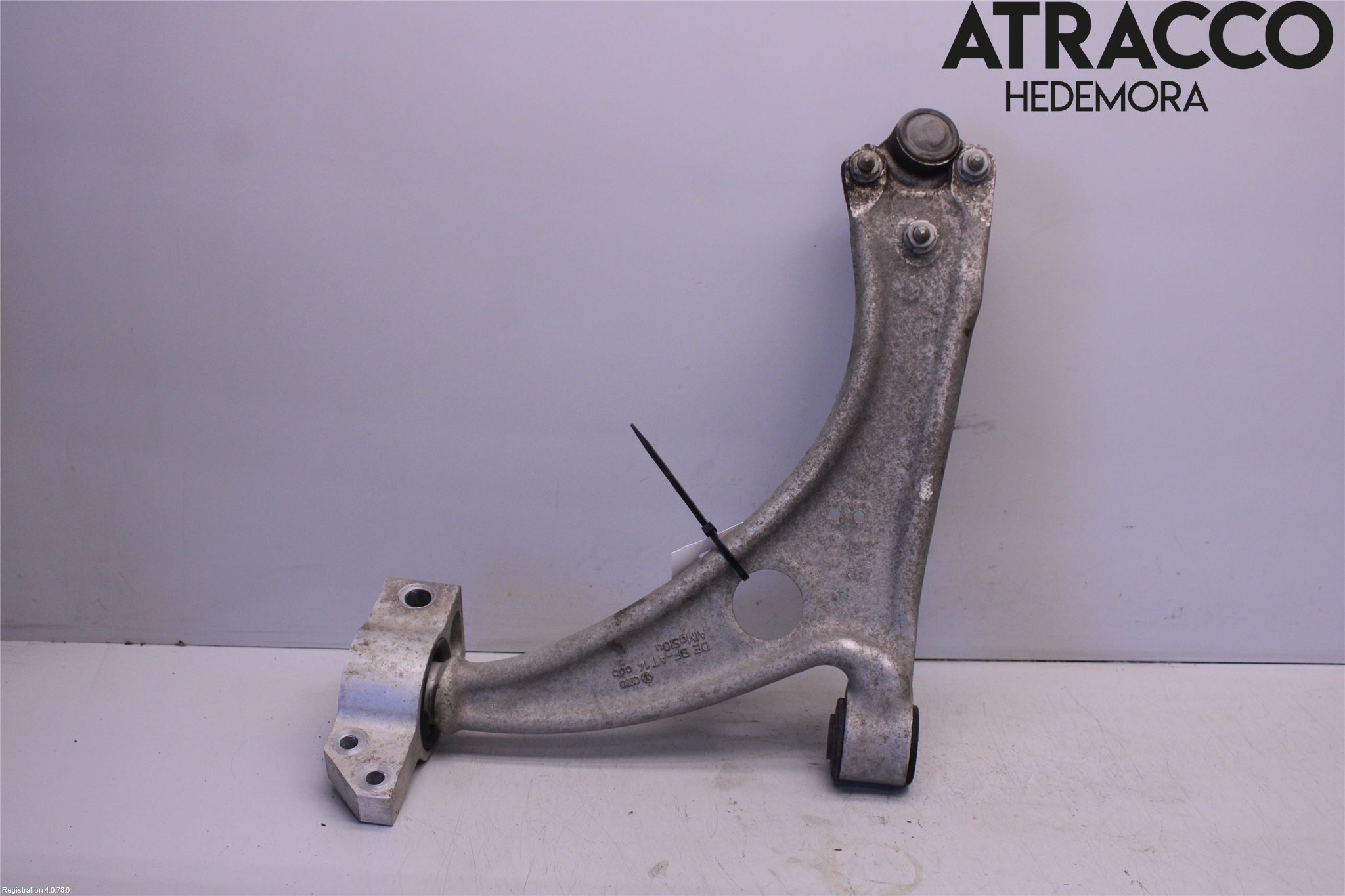 Audi Q3 8U 12-18 Bärarm Fram Undre Hö