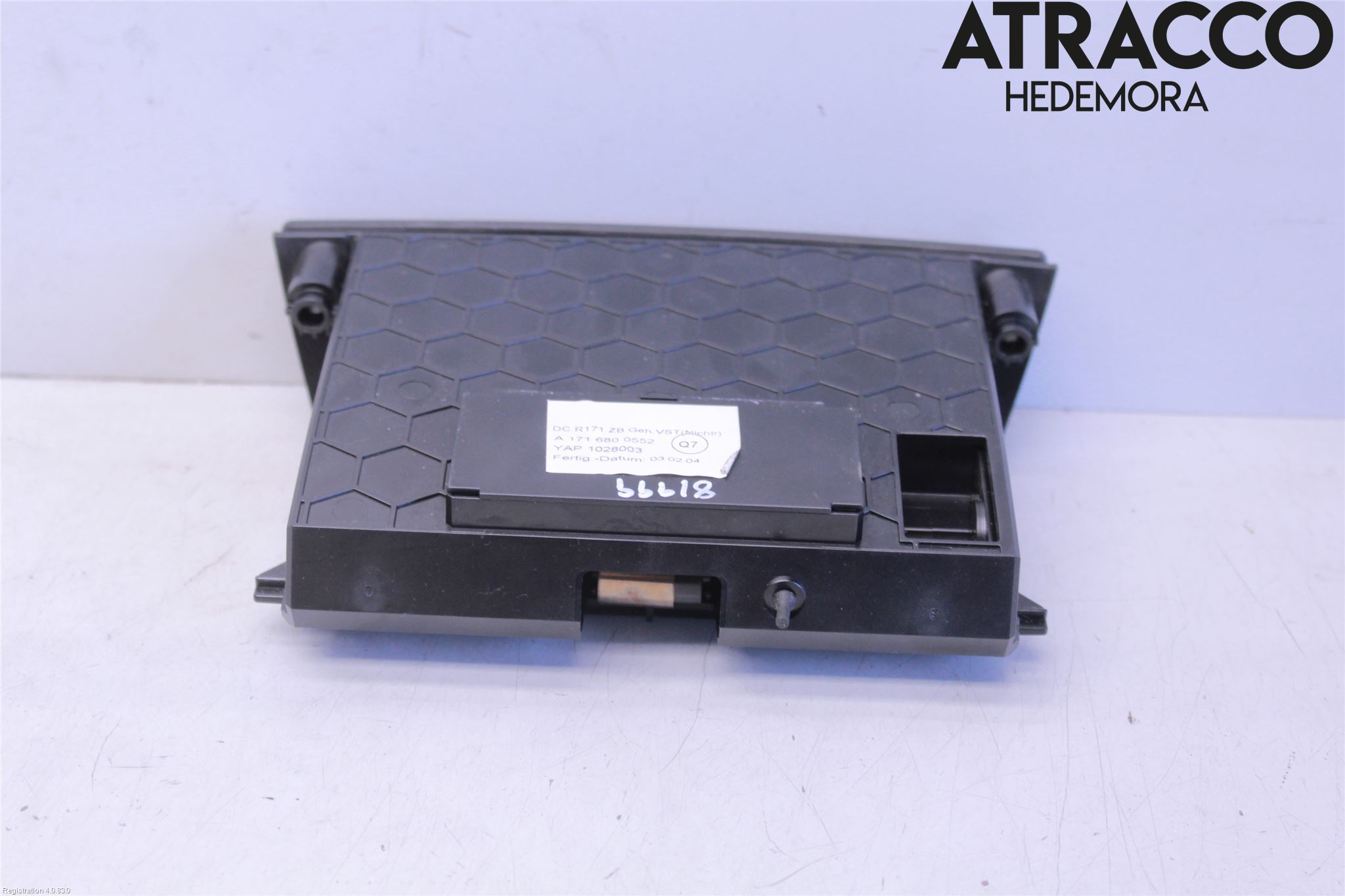 Mercedes-Benz MB SLK 200-350 (R171) 05-11 Instrumentbräda Förvaringsfack