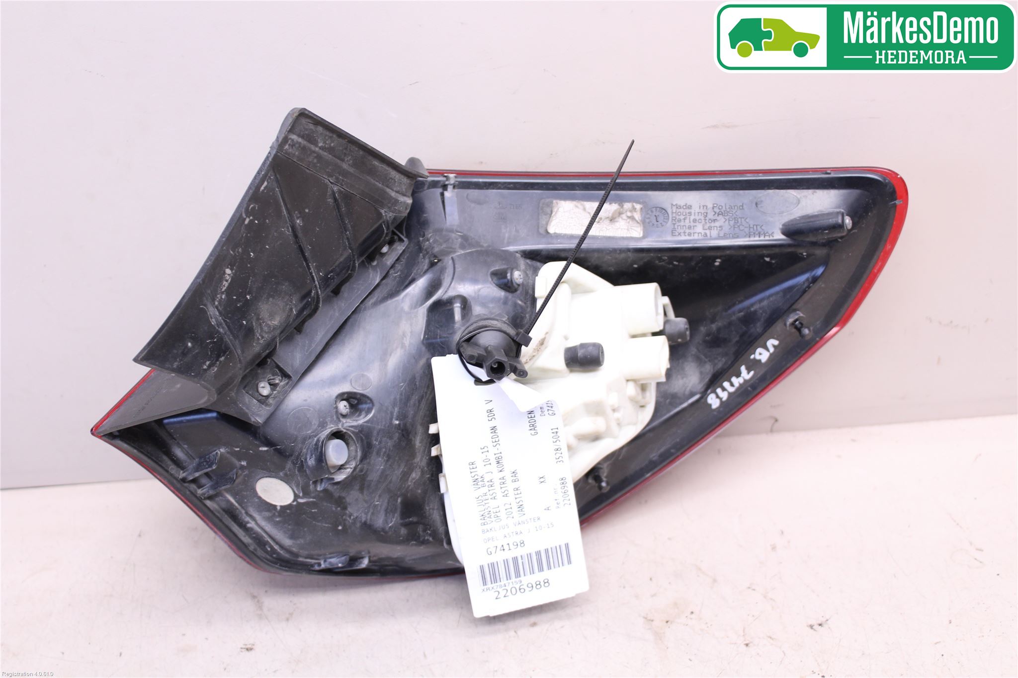 Opel ASTRA J 10-15 Bakljus Vänster
