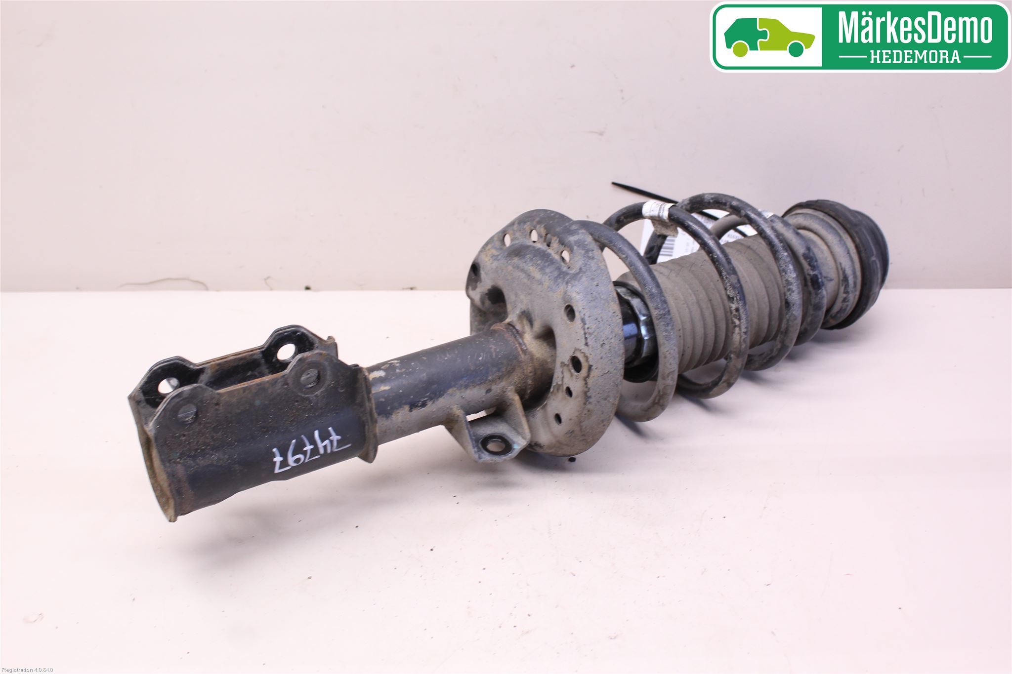 Opel ASTRA J 10-15 Fjäderben Fram Vänster