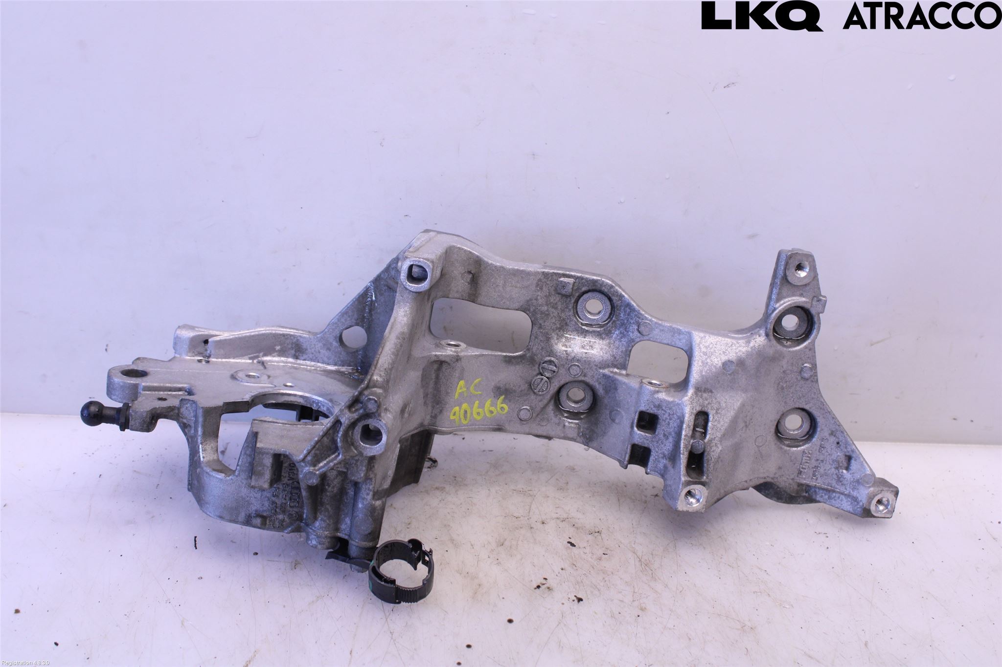 Seat ALHAMBRA 11- Ac Kompressor-Fäste