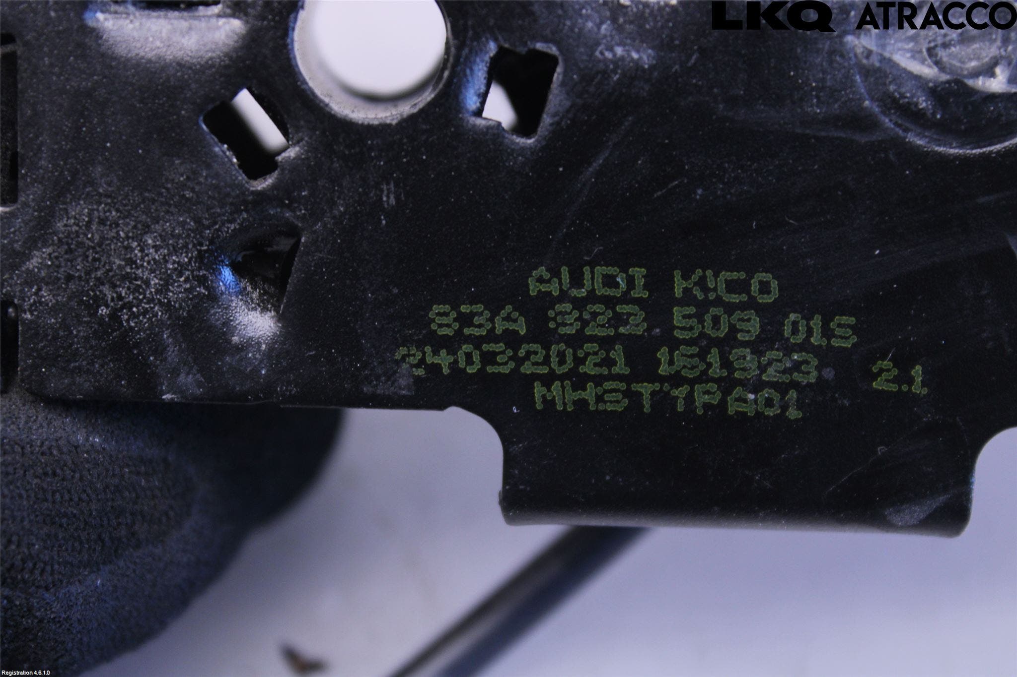 Audi Q3 F3 19- Huvlås