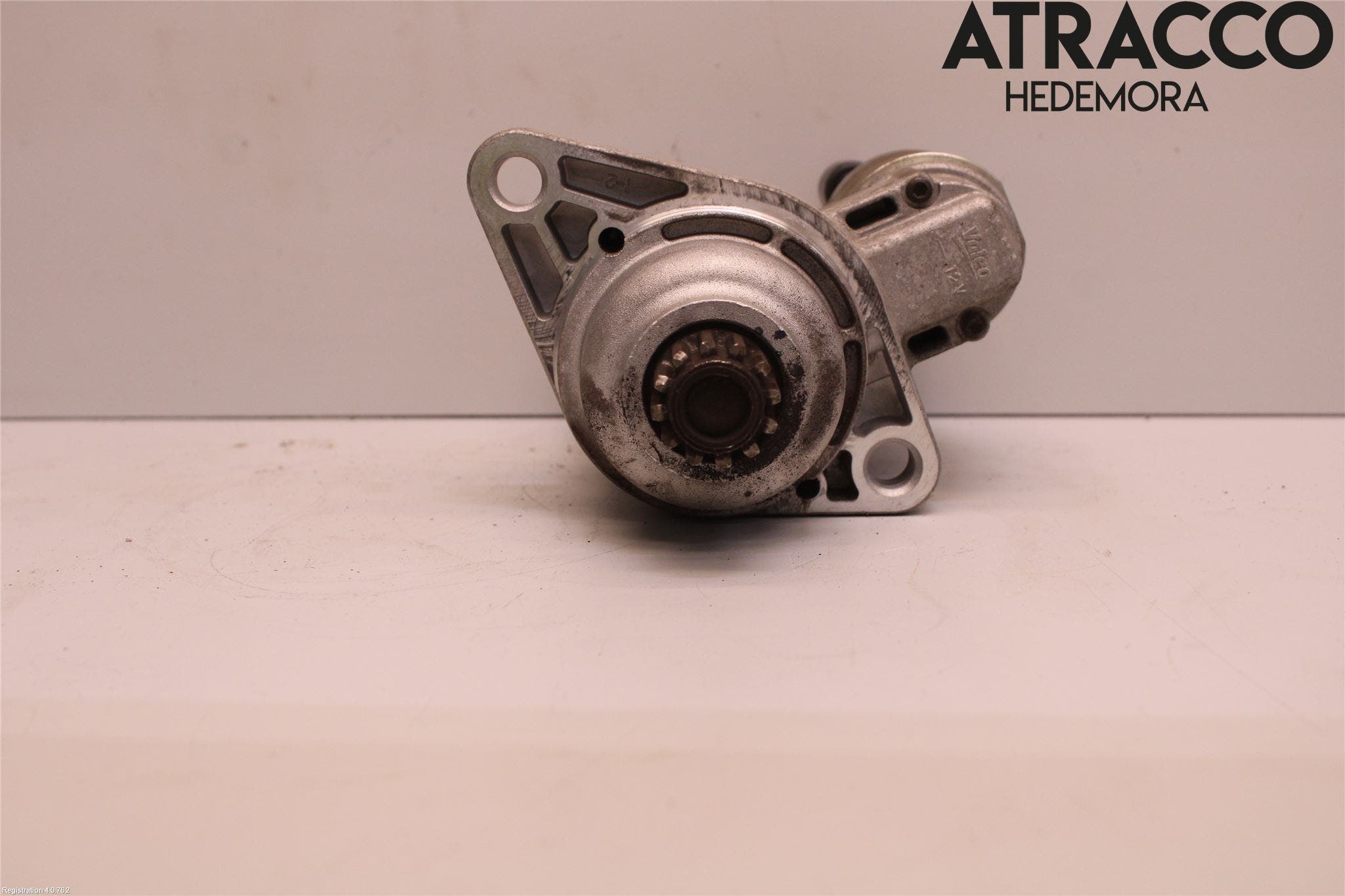 Volkswagen VW CADDY 11-15 Startmotor