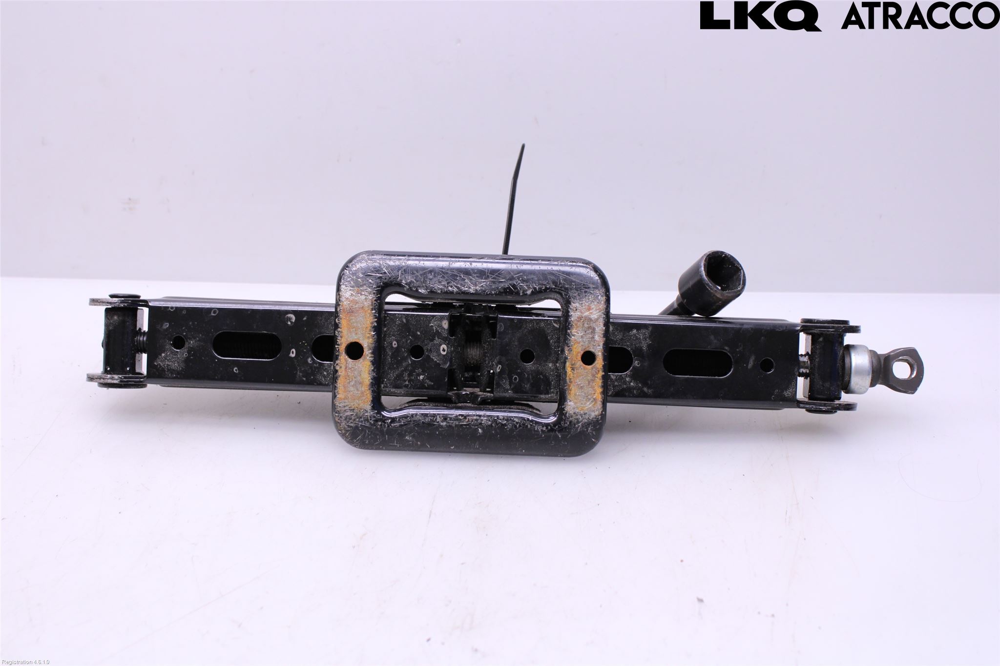 Hyundai SANTA FE 13-18 Domkraft