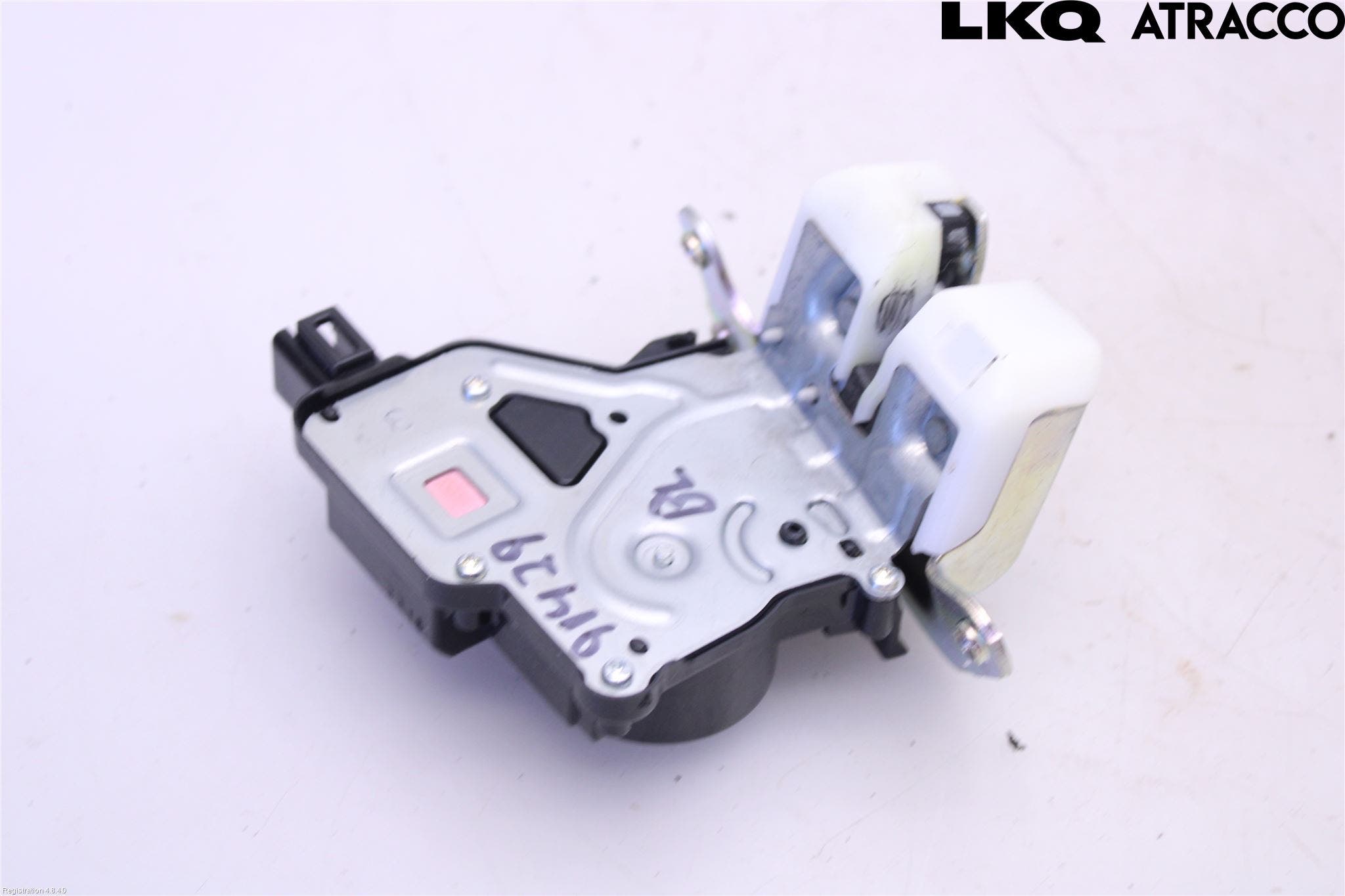 Suzuki SWIFT 17-24 Låskista Baklucka