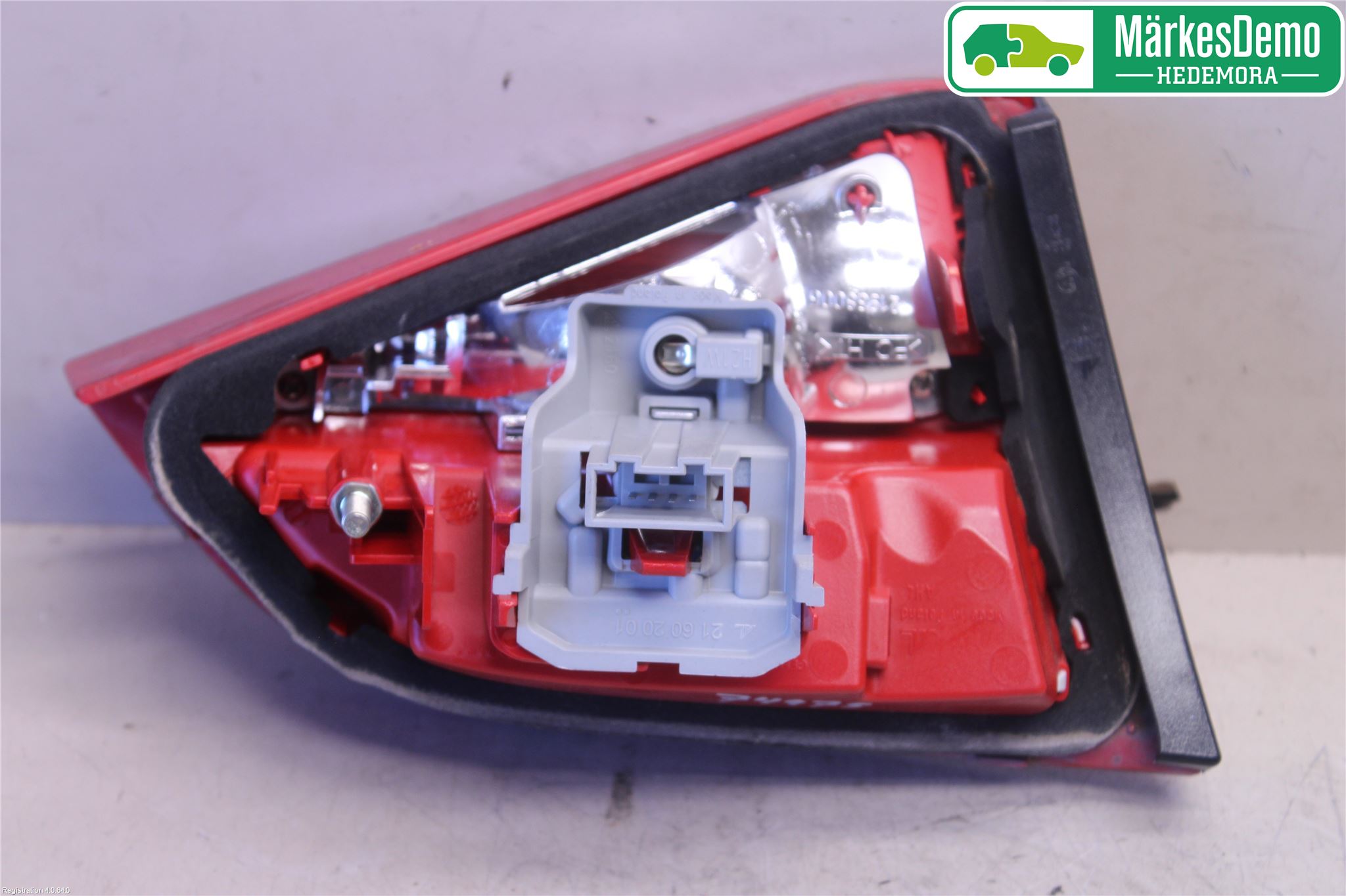 Audi A4 ALLROAD 09-16 Bakljus Lucka Hö