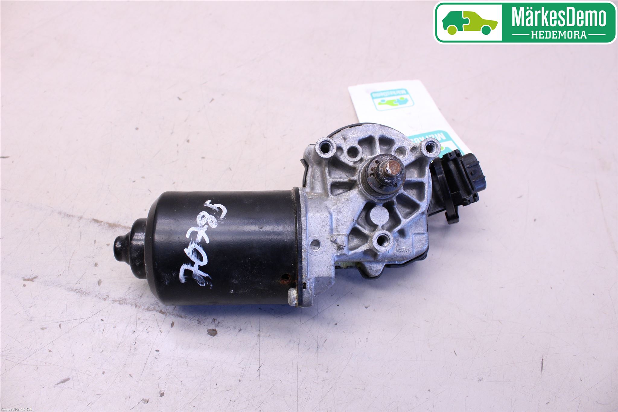 Toyota YARIS VERSO P1 00-05 Torkarmotor Vindruta