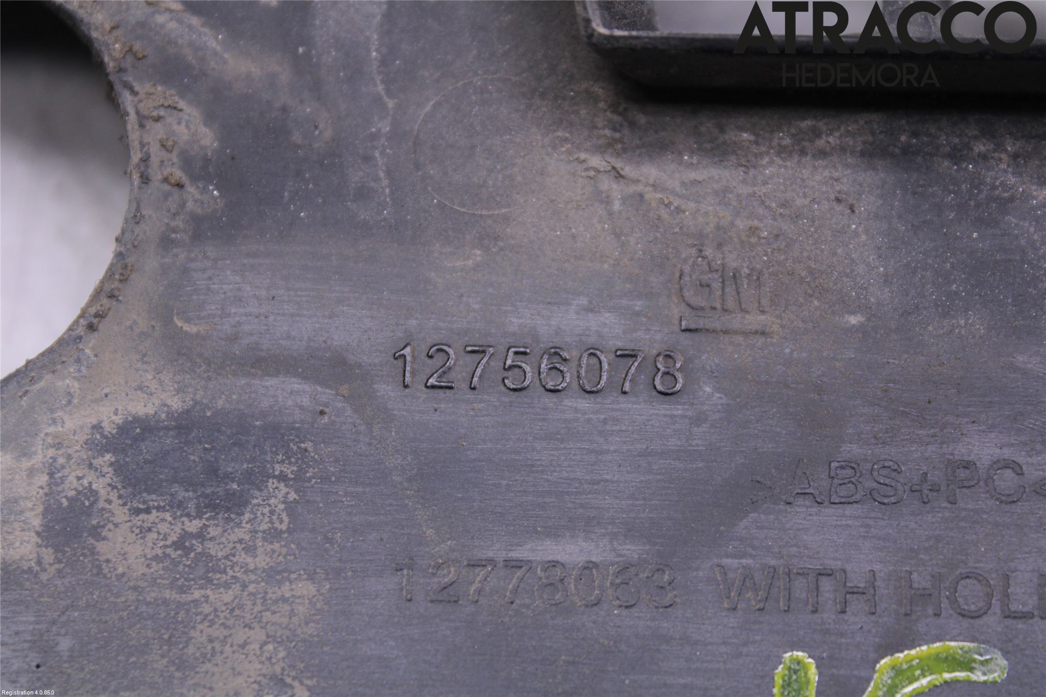 Saab 9-5     06-10 Dimljussarg Fram