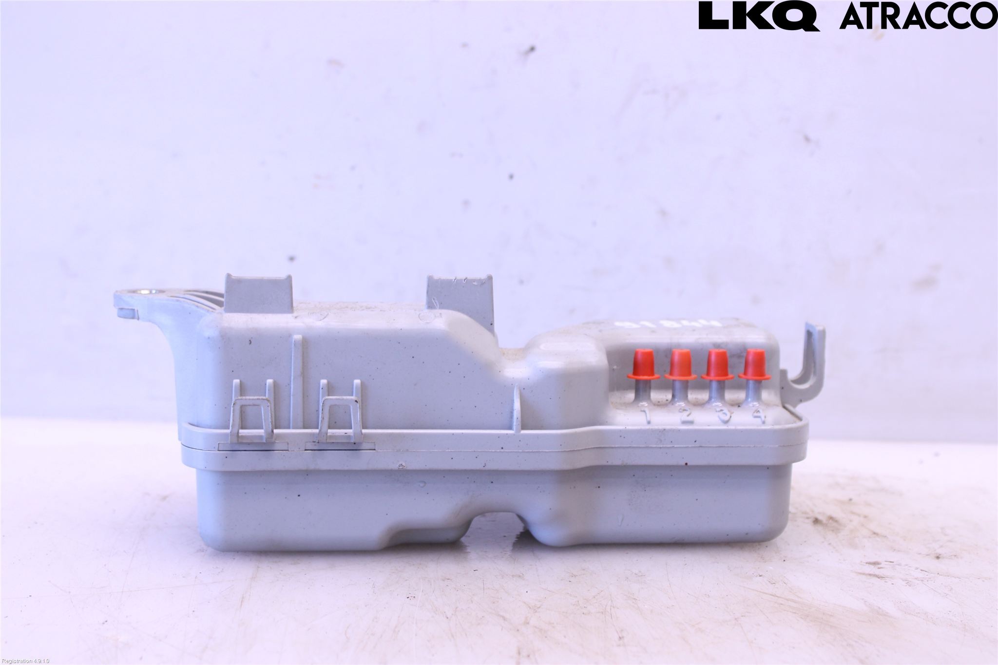 Volvo XC60 18- Vacuumtank
