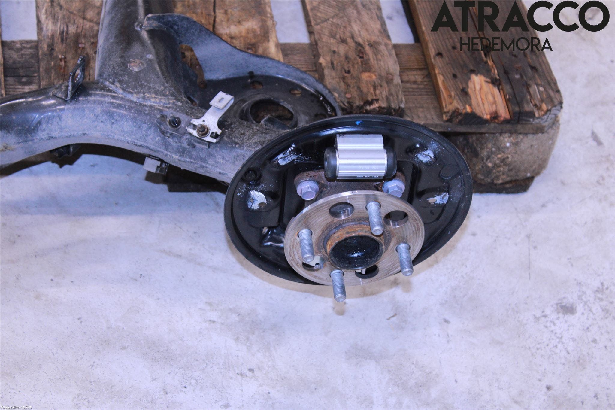 Toyota YARIS XP130 15-20 Bakaxelbalk