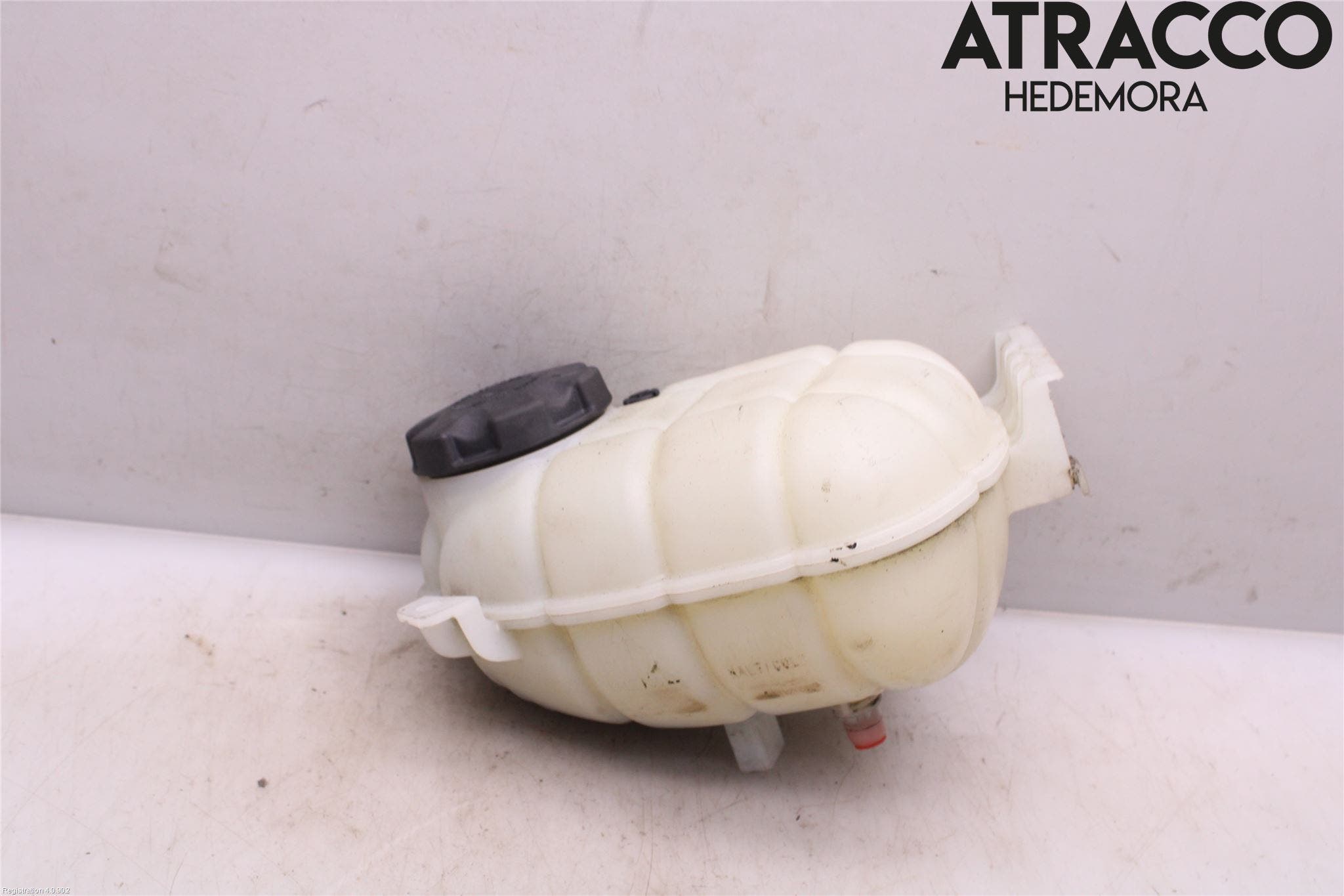 BMW 3 F30/F31/F80 12-19 Expansionstank