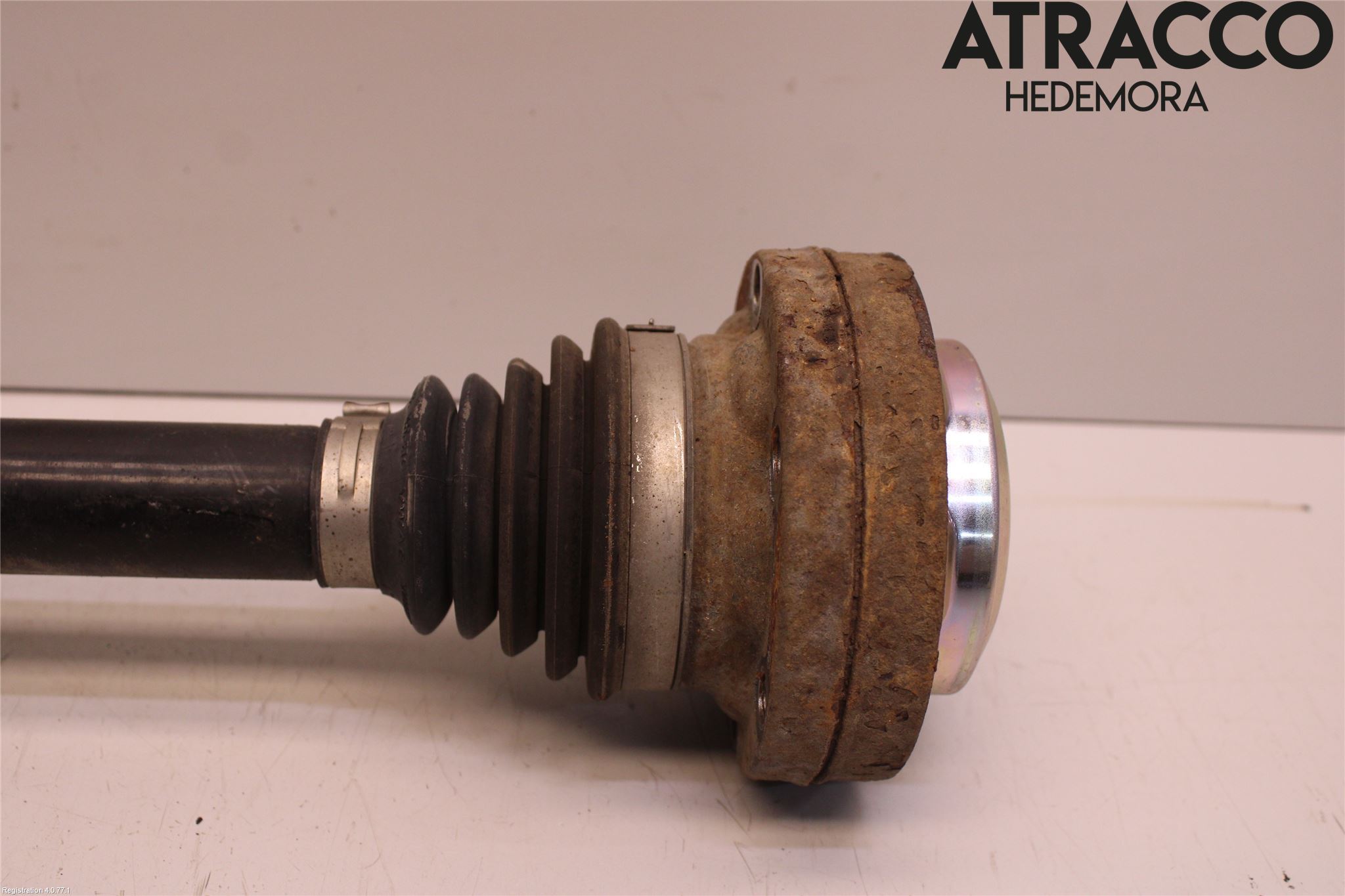 Audi A4 12-15 Drivaxel Bak Vänster
