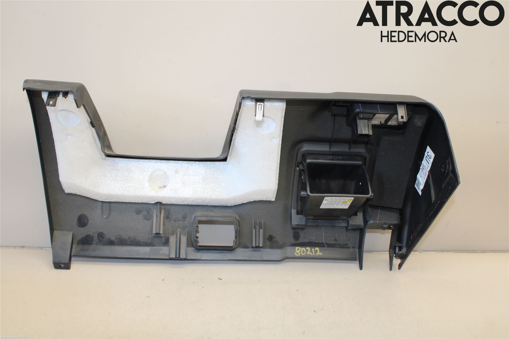 Subaru IMPREZA II  06-07 Instrumentbräda Sparkskydd