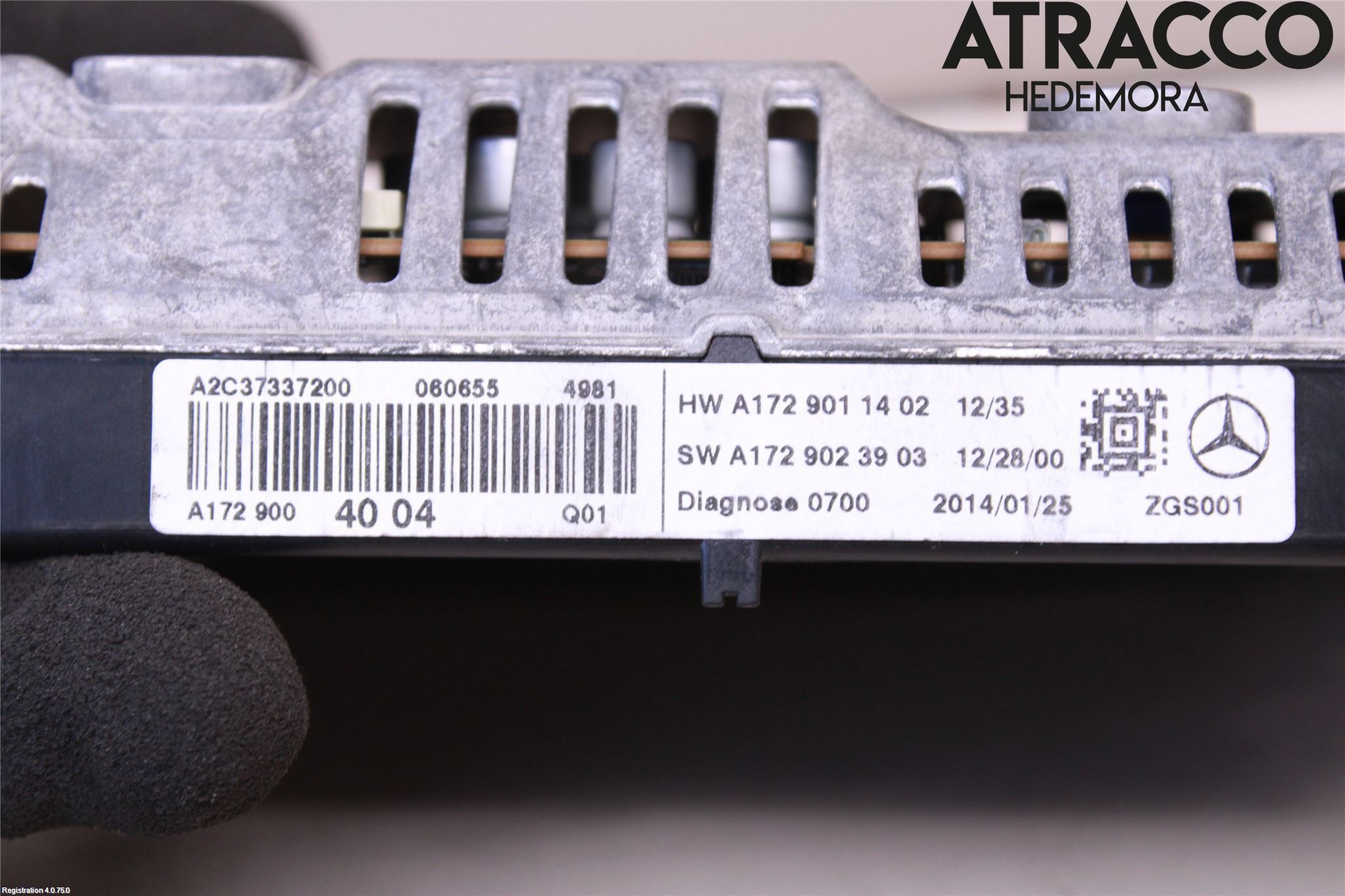 Mercedes-Benz MB C-KLASS (W204) 07-15 Bildskärm