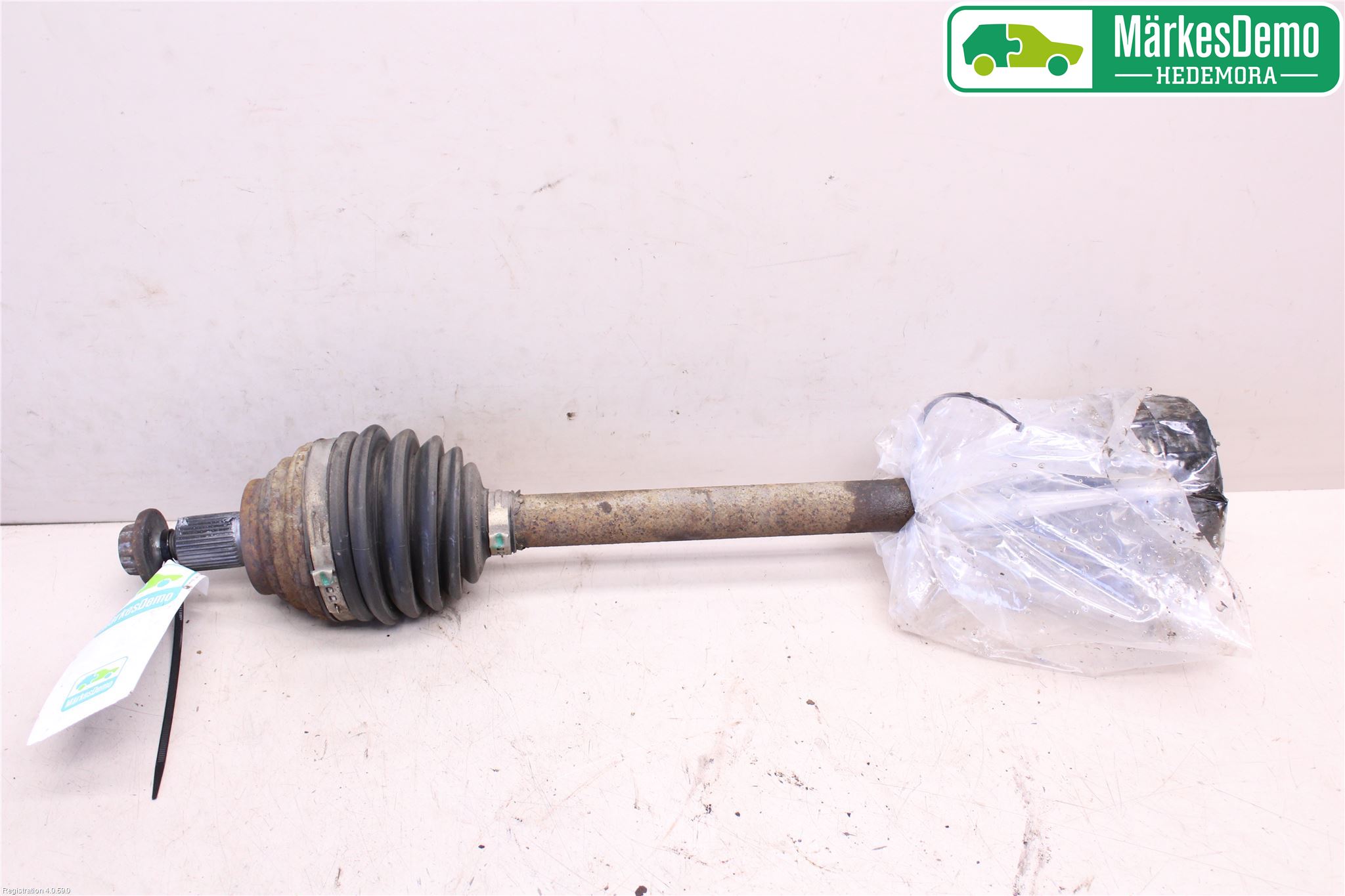 Audi A3/S3 05-13 Drivaxel Fram Vänster