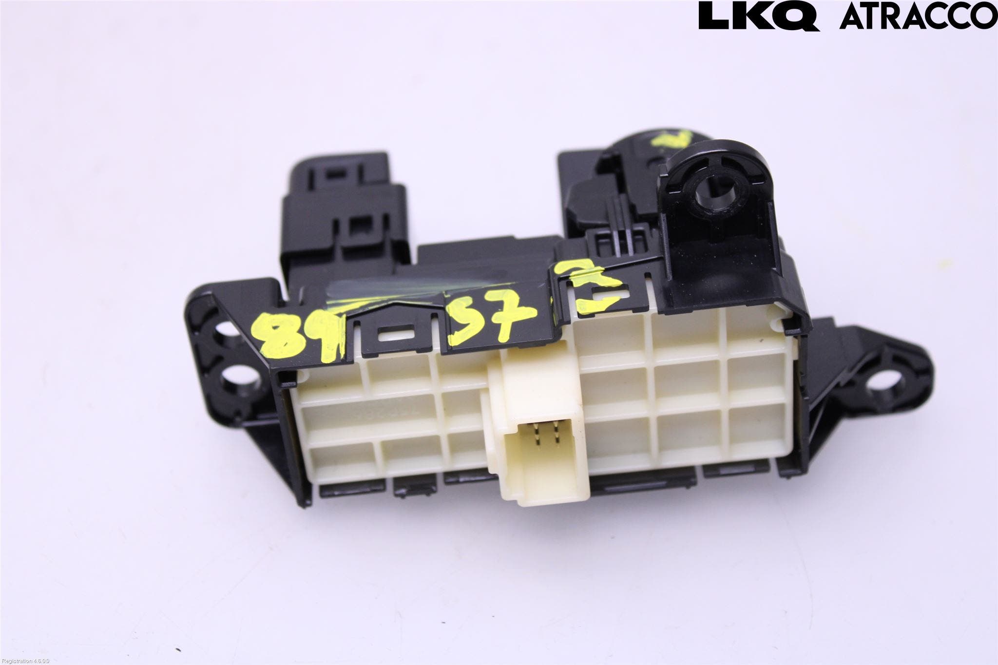 Toyota YARIS CROSS XP21 21- Strömställare Parkeringsbroms