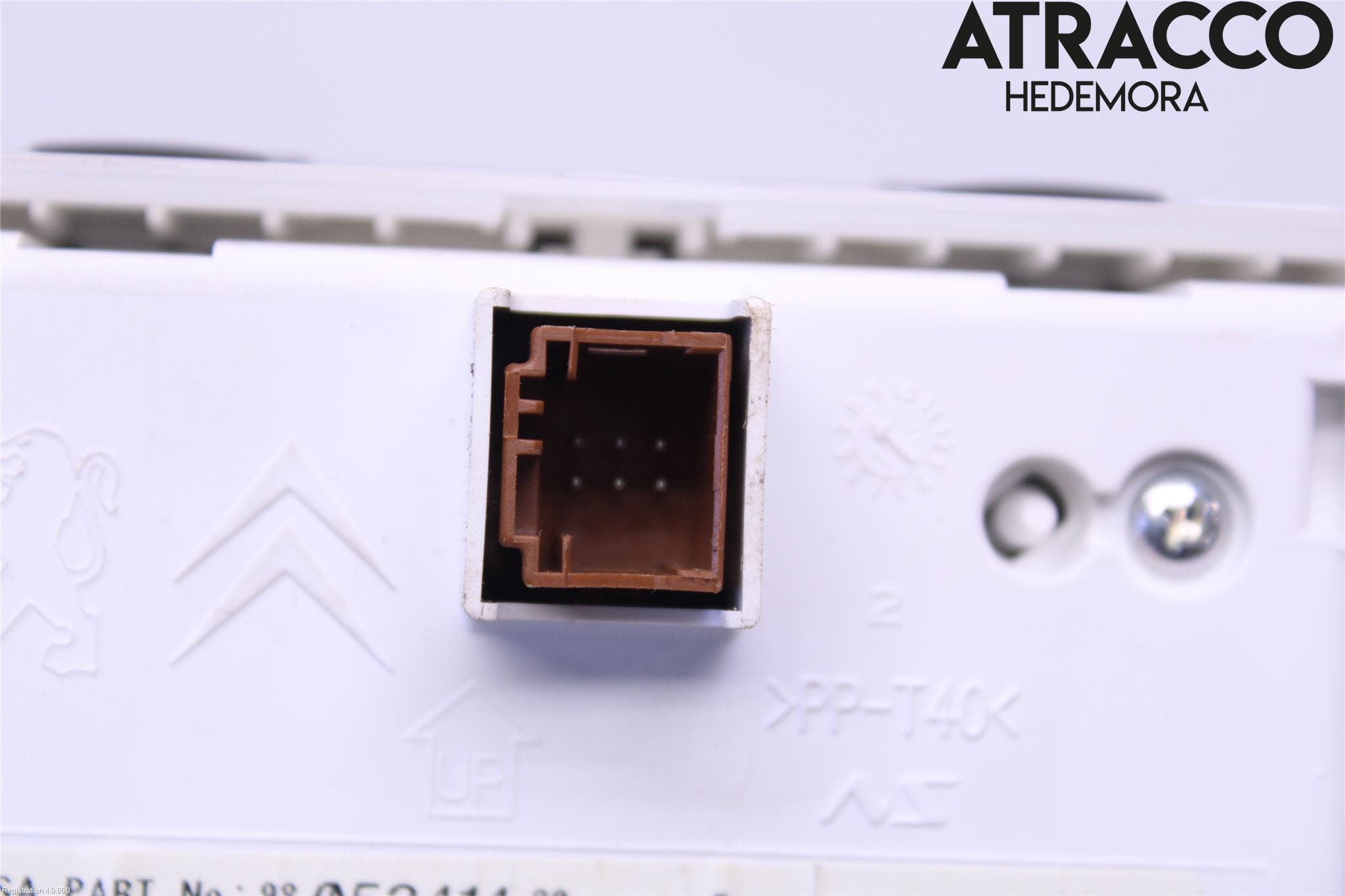 Peugeot 208 12-15 Instrument Komb