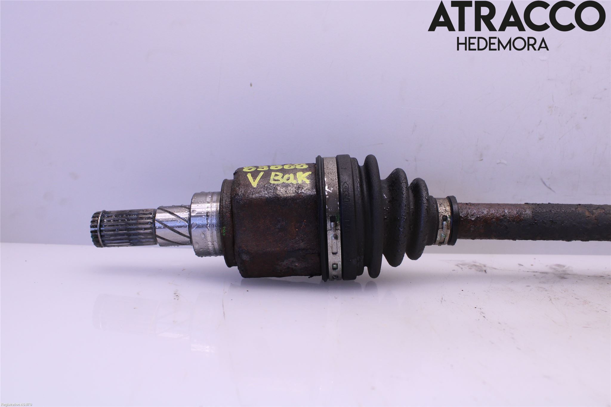 Nissan QASHQAI 14-17 Drivaxel Bak Vänster