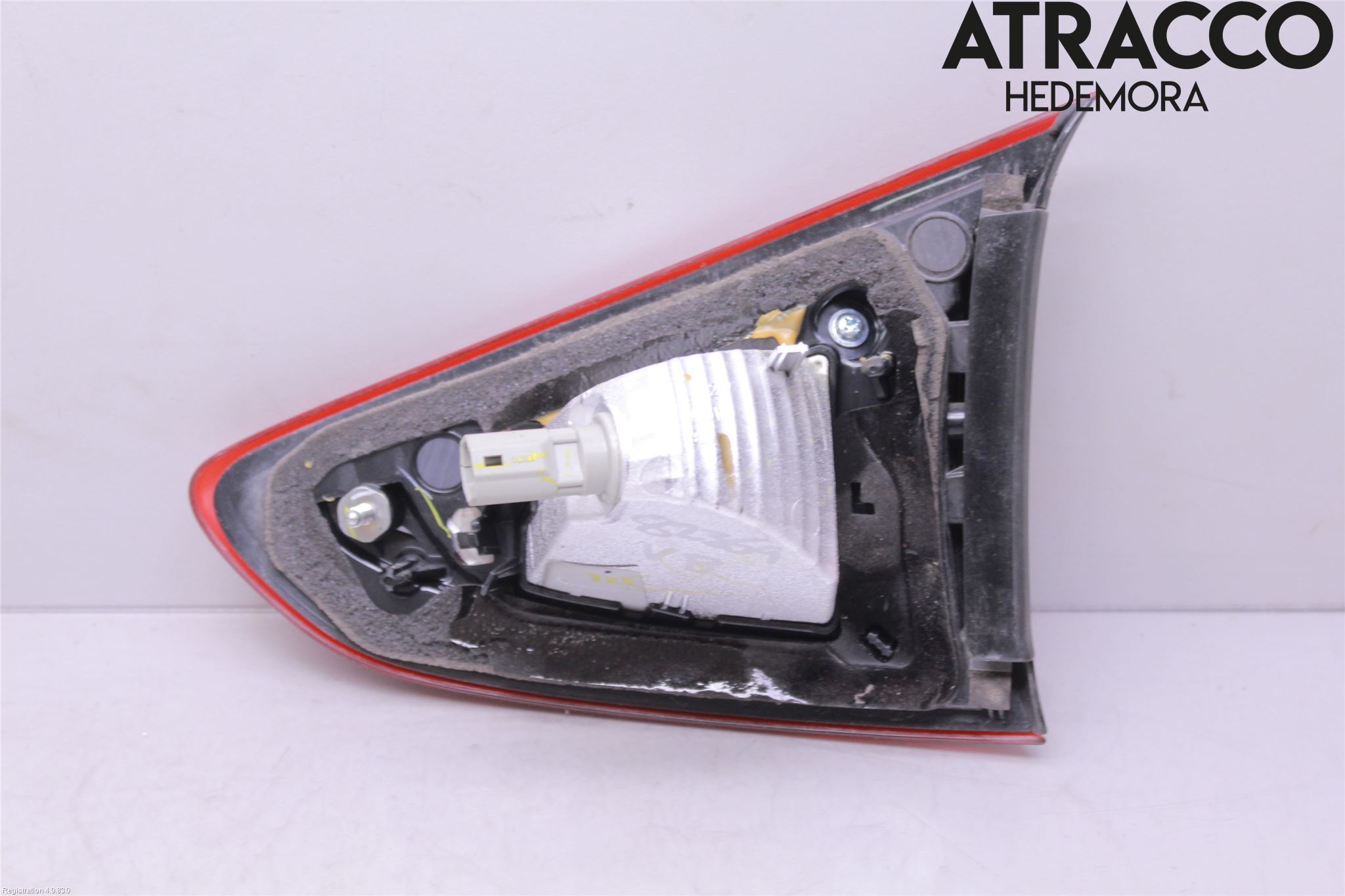 Mazda 2 (DJ) 15-22 Bakljus Lucka Vä