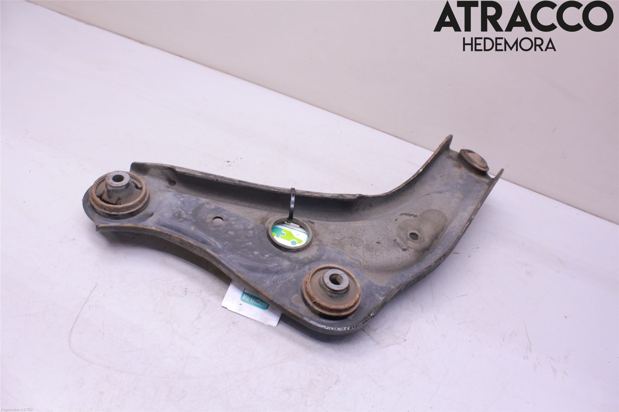 Nissan QASHQAI 14-17 Bärarm Fram Undre Hö