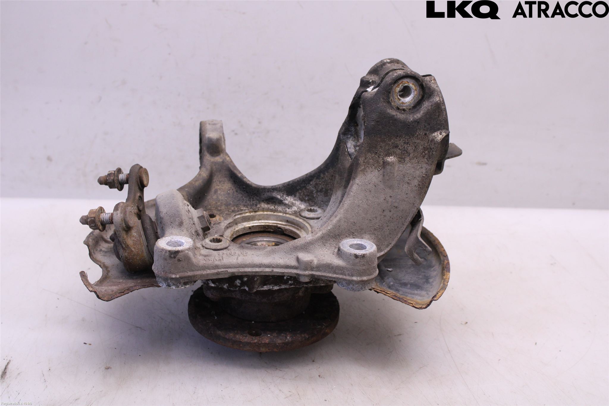 Volkswagen VW PASSAT 11-14 Styrspindel Lagerhus Vä