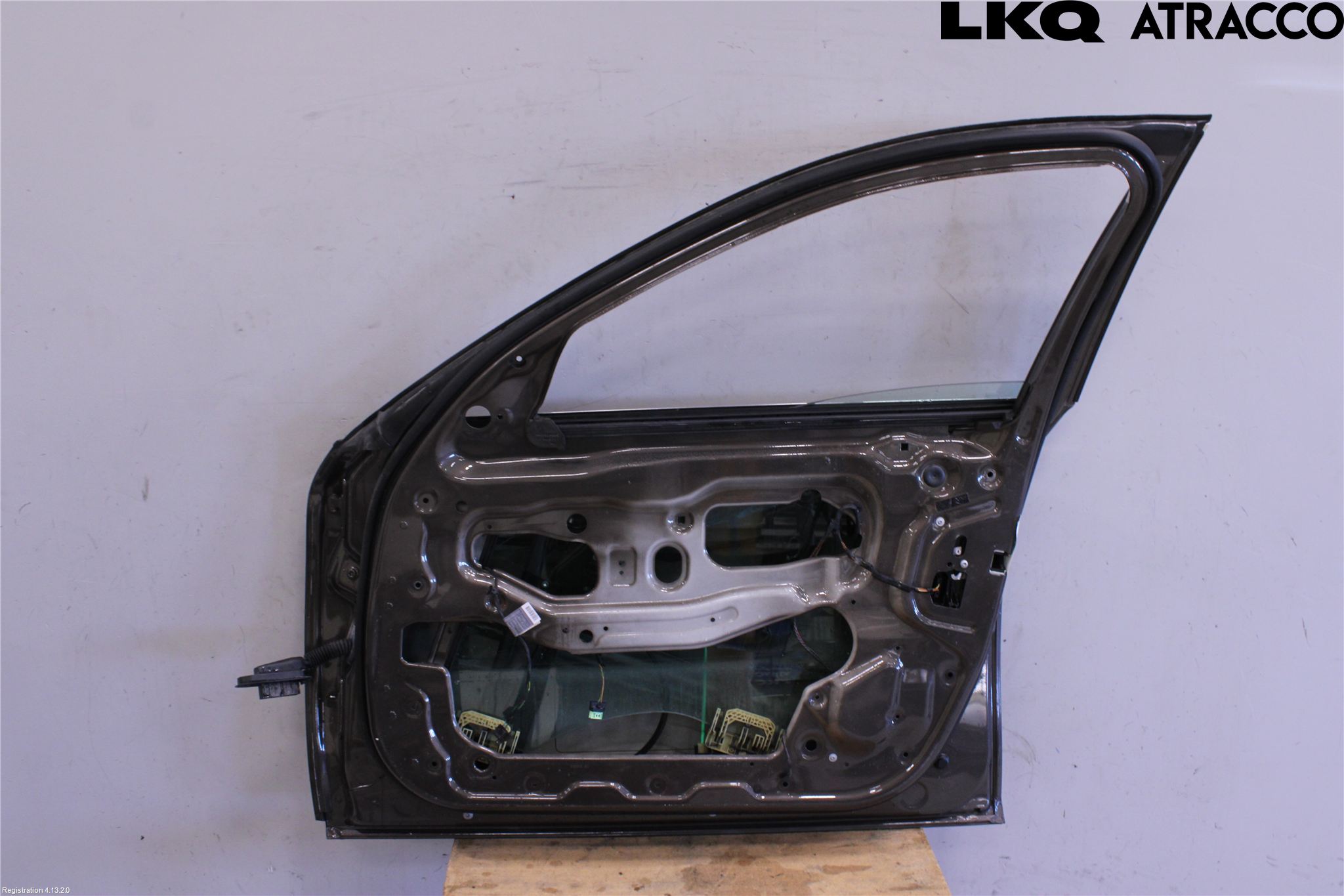 BMW 5 F10/F11/F18 09-17 Dörr Fram Höger