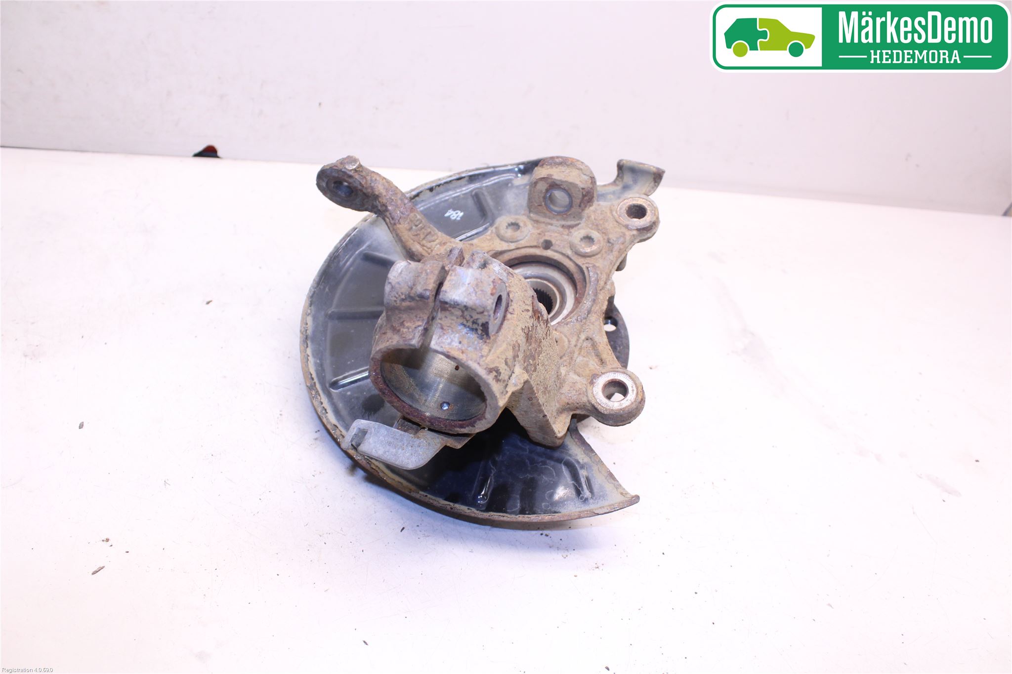 Volkswagen VW GOLF PLUS/CROSS GOLF 04-14 Styrspindel Lagerhus Hö