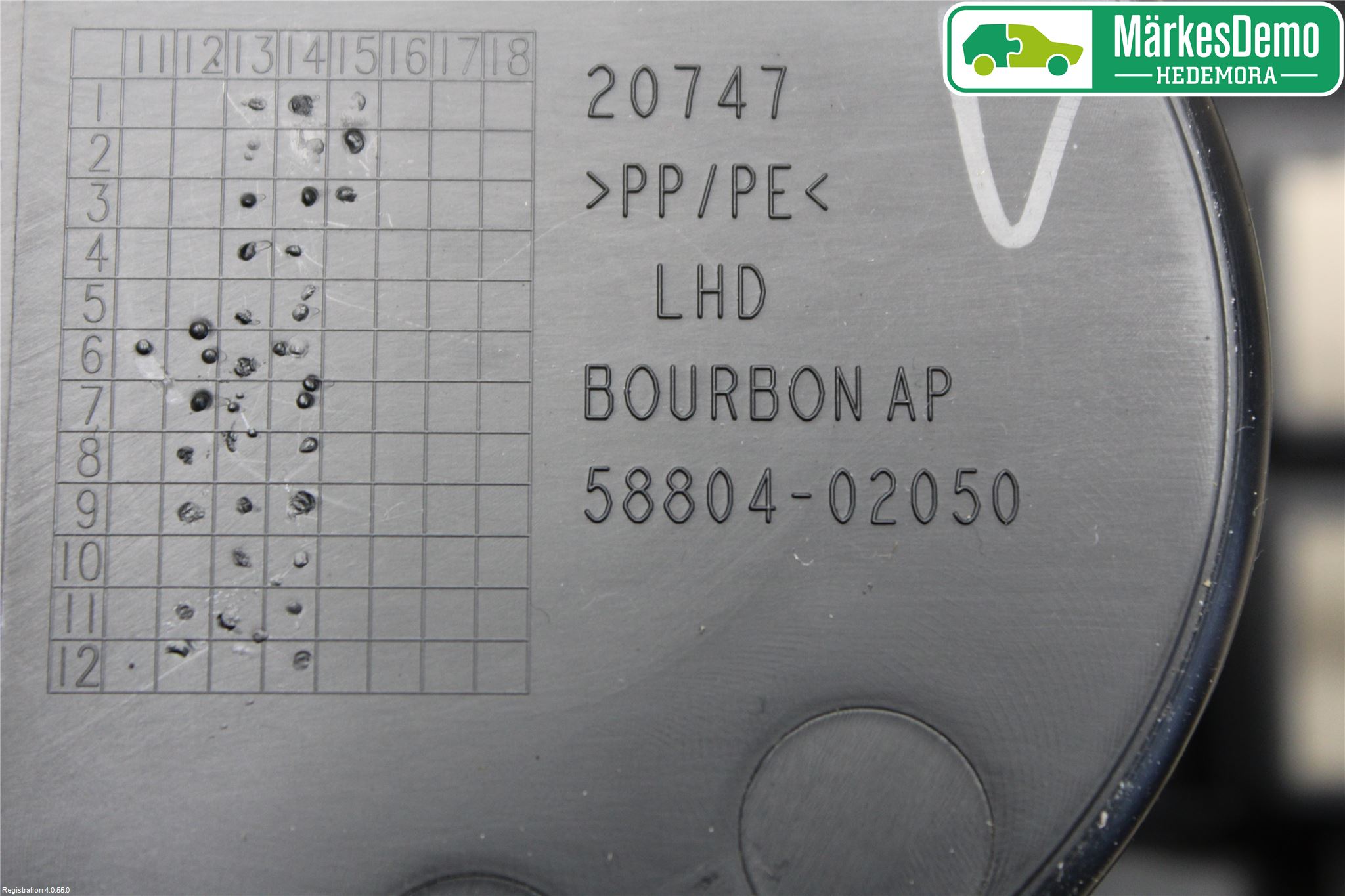 Toyota AURIS 13-19 Mugghållare