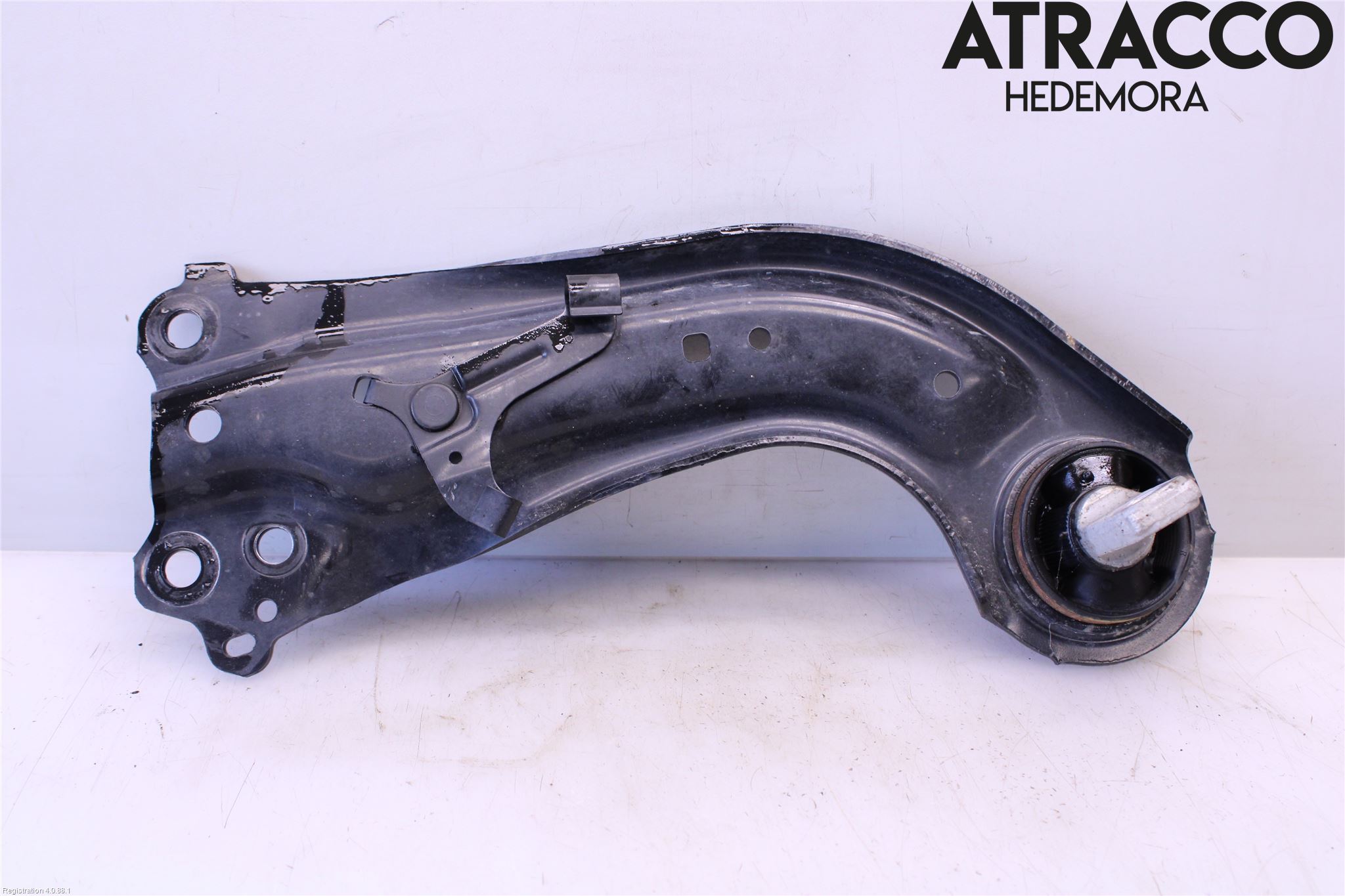 Toyota RAV4 19- Bärarm Bak Höger