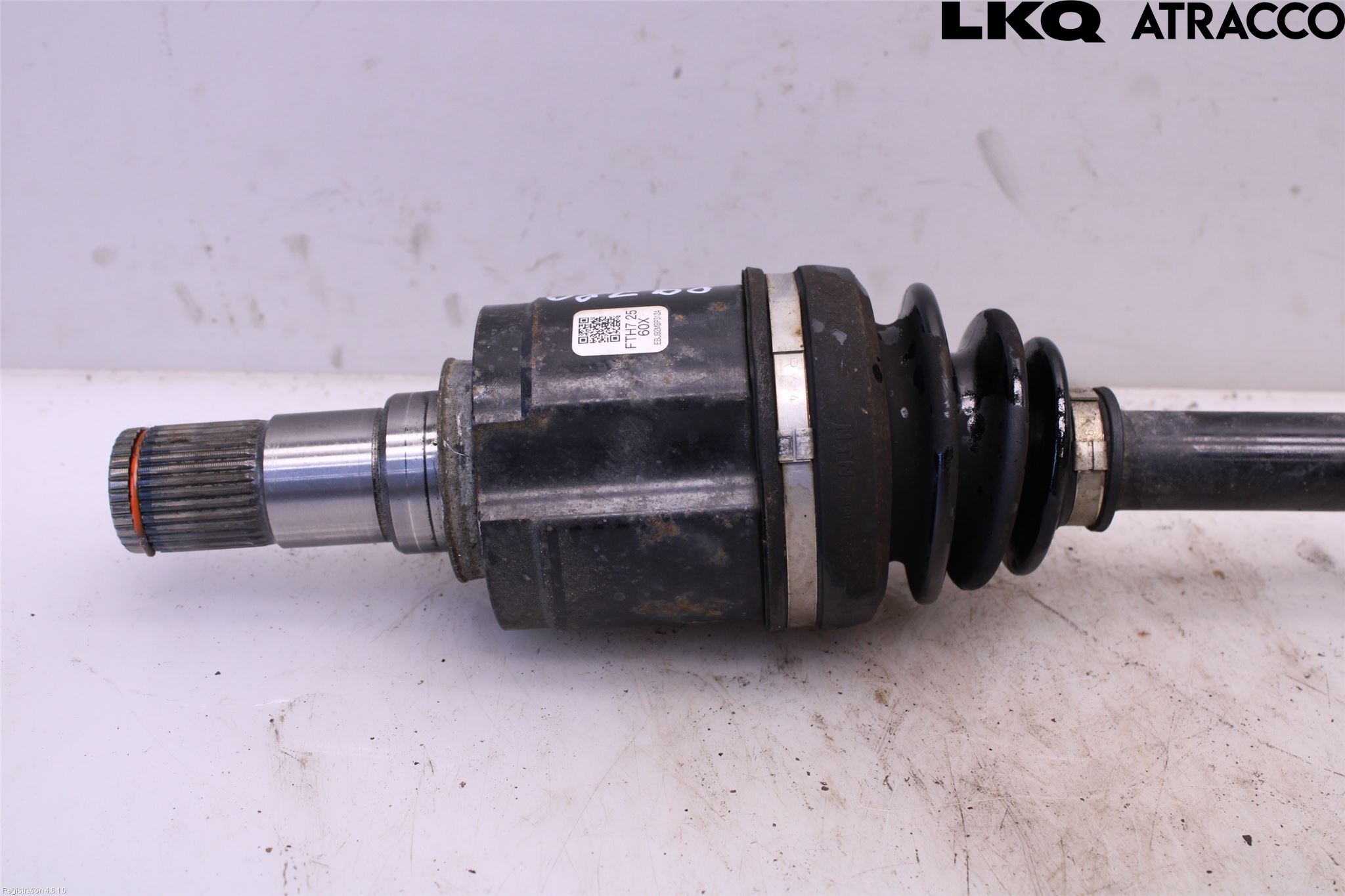 Mazda CX-5 17- Drivaxel Fram Vänster