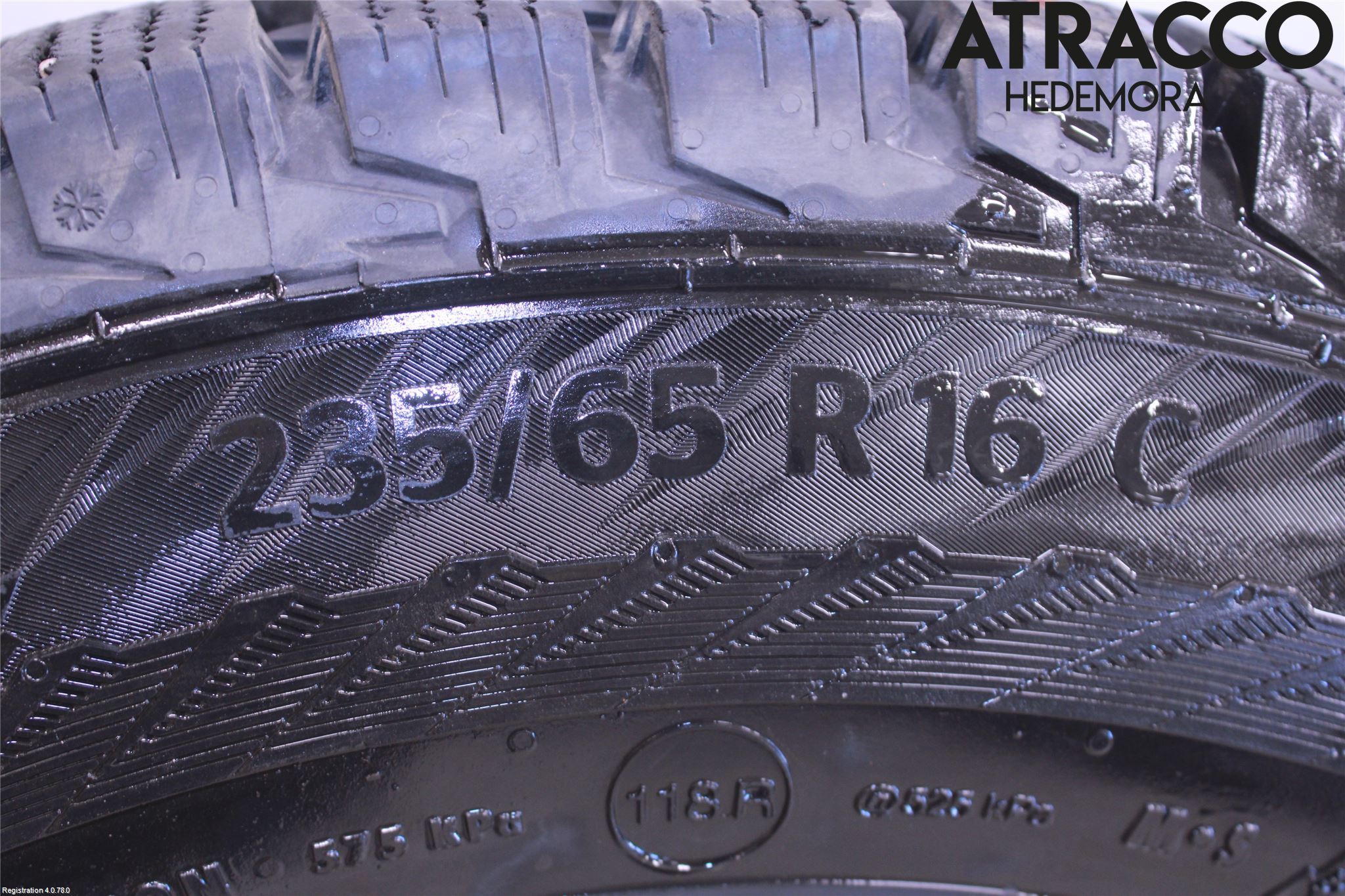 Ford TRANSIT SKÅP/BUSS 14-22 Vinterdäck Med Fälg