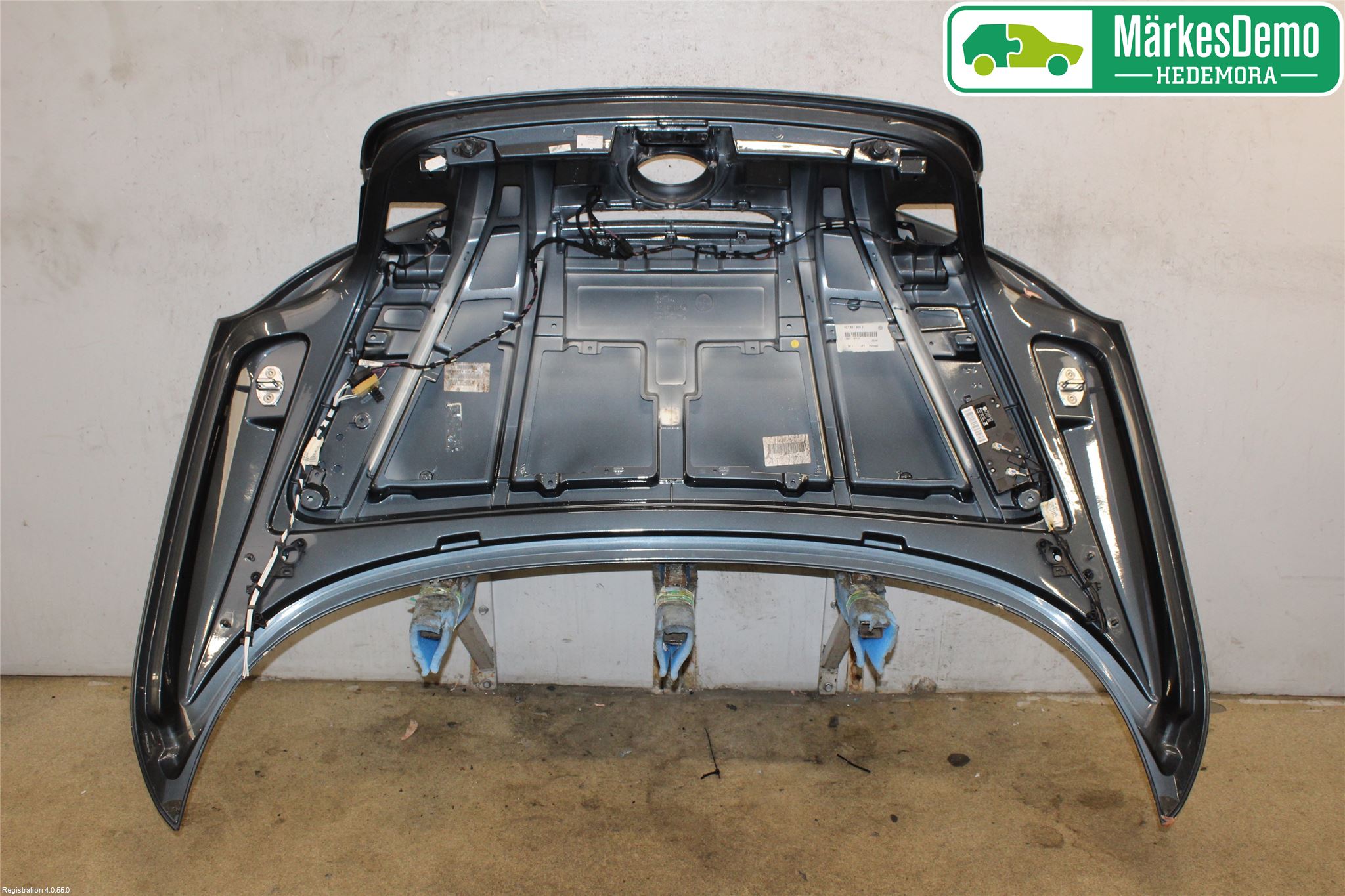 Volkswagen VW EOS  06-10 Baklucka (Ej Med Ruta)