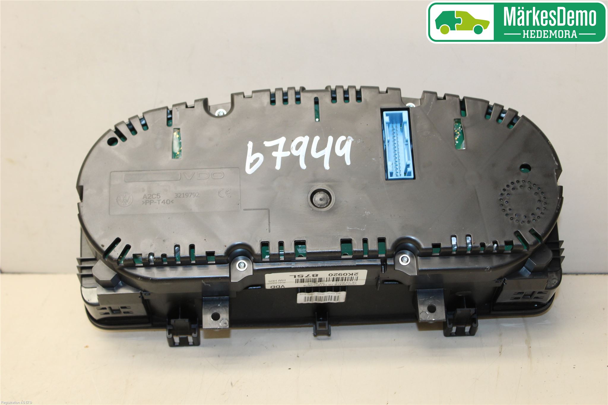 Volkswagen VW CADDY 11-15 Instrument Komb