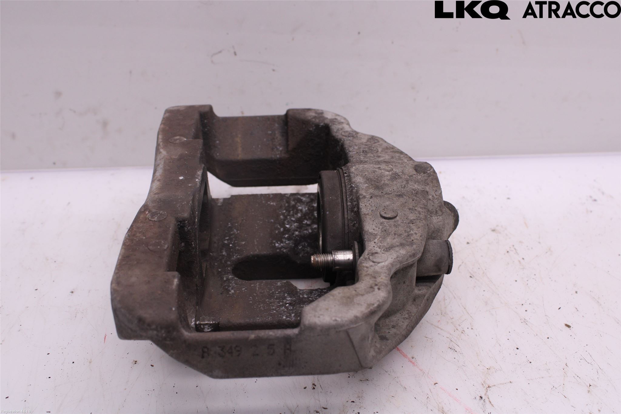 BMW 3 E90/91 SED/TOU 05-12 Bromsok Fram Höger