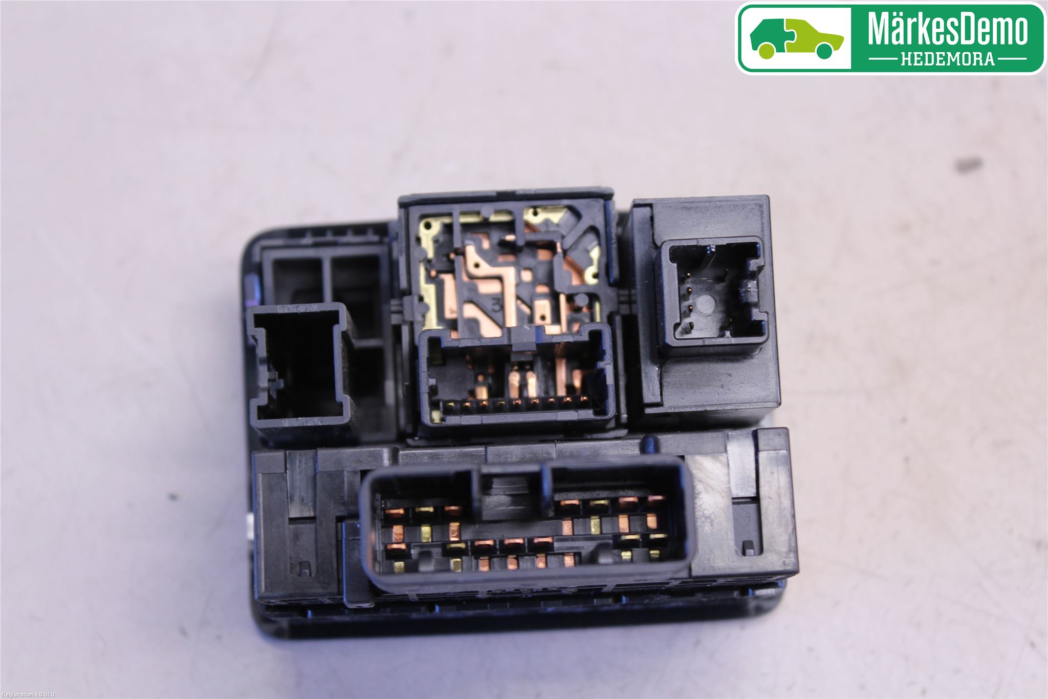 Subaru OUTBACK   07-09 Strömställare Spegel