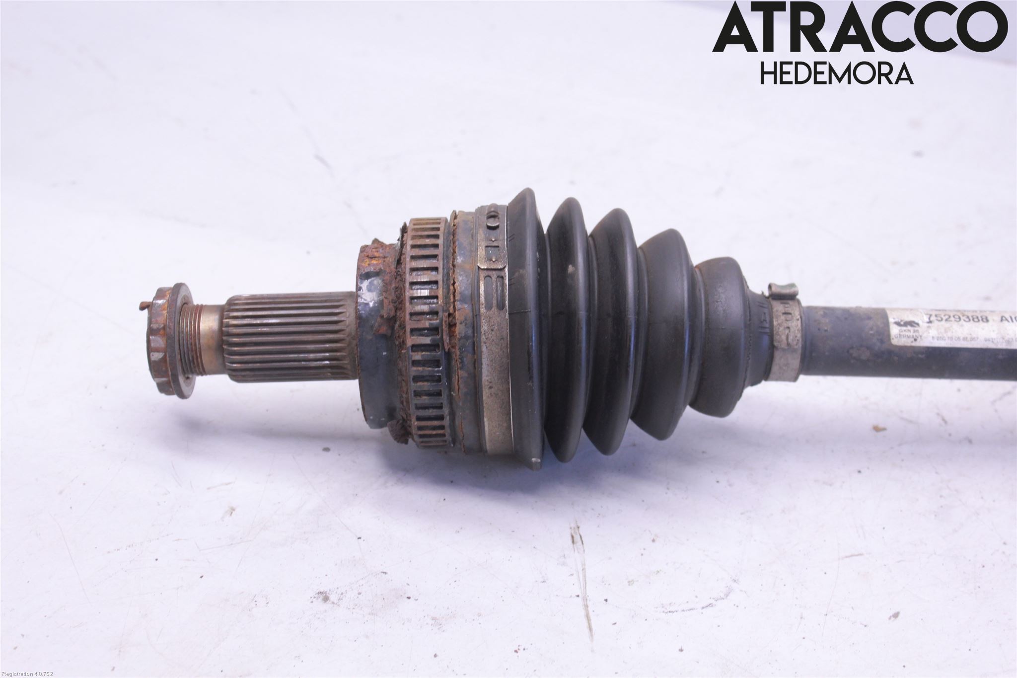 BMW 3 E90/91 SED/TOU 05-12 Drivaxel Fram Höger