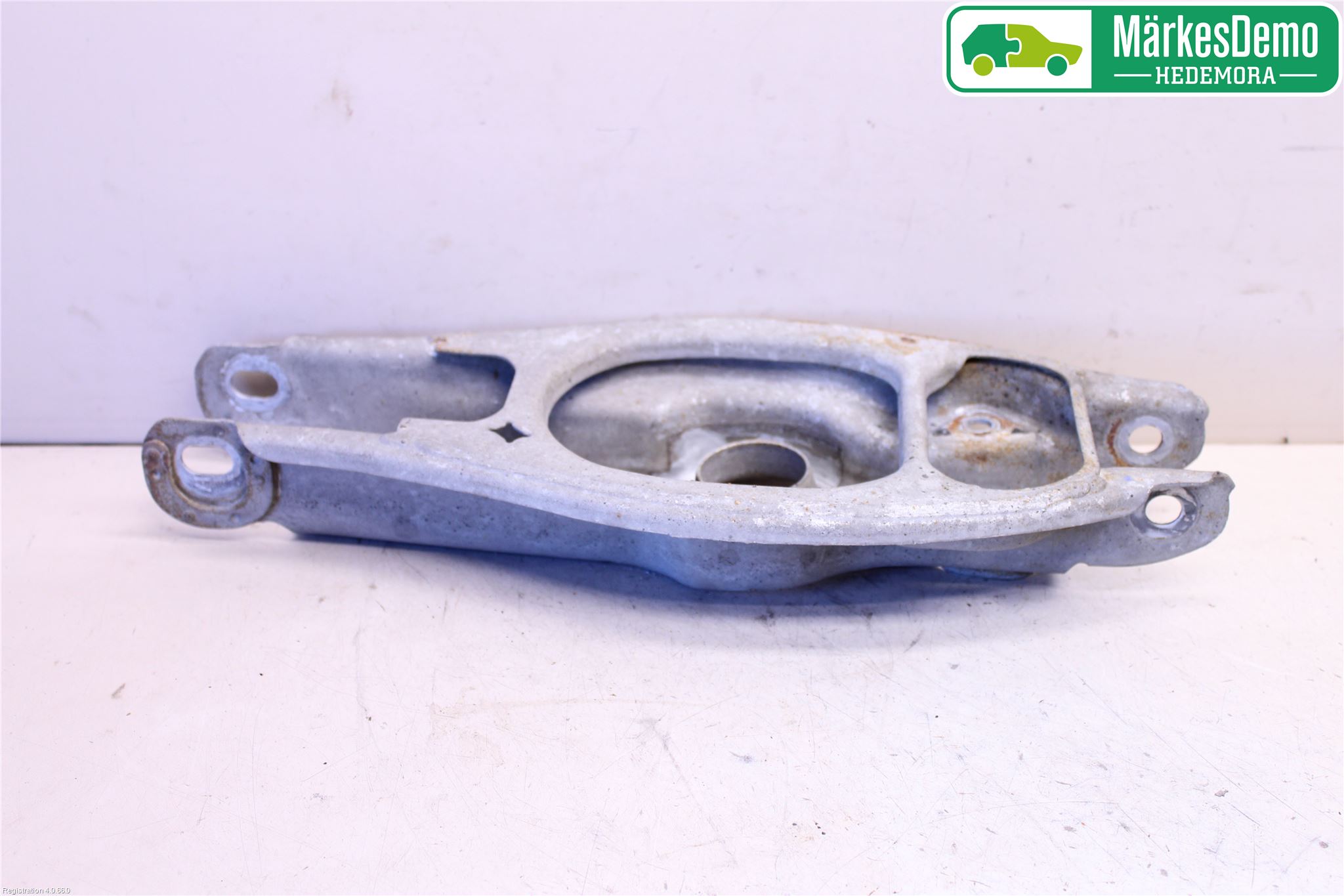 BMW X1 E84 10-15 Bärarm Bak Höger