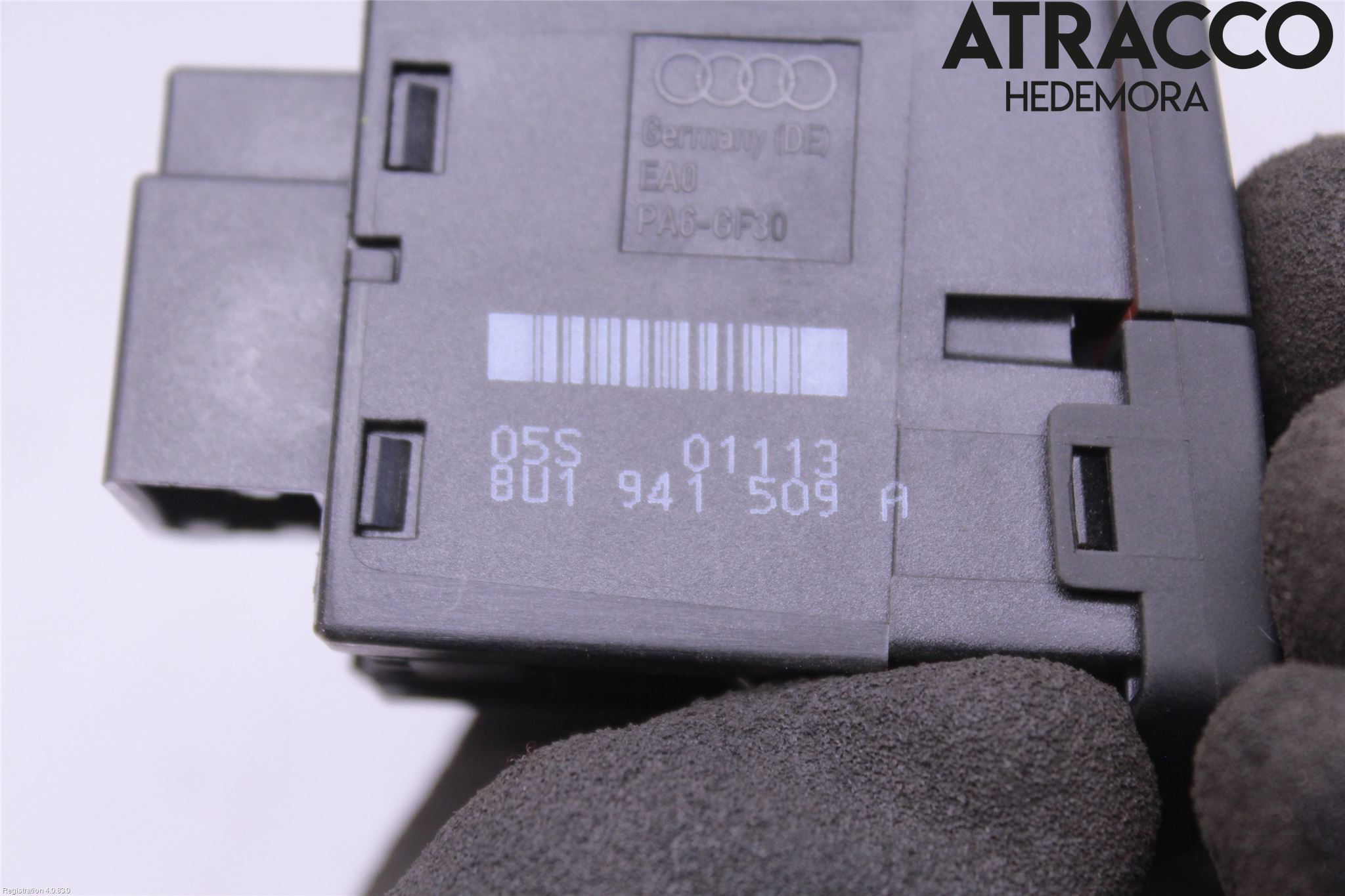 Audi Q3 8U 12-18 Strömställare Varnings