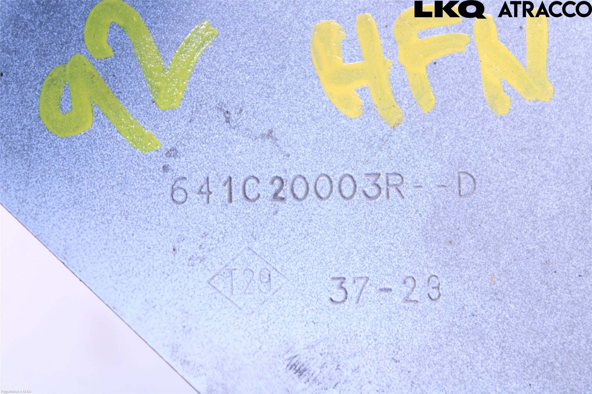 Renault MASTER III 20-24 Skärmfäste Fram Hö