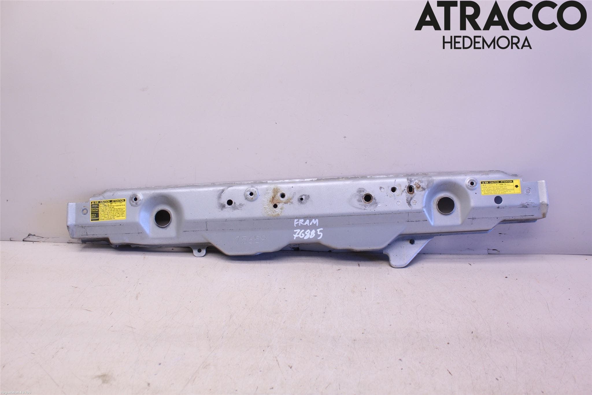 Toyota PRIUS NWH20 04-08 Frontplåt Övre