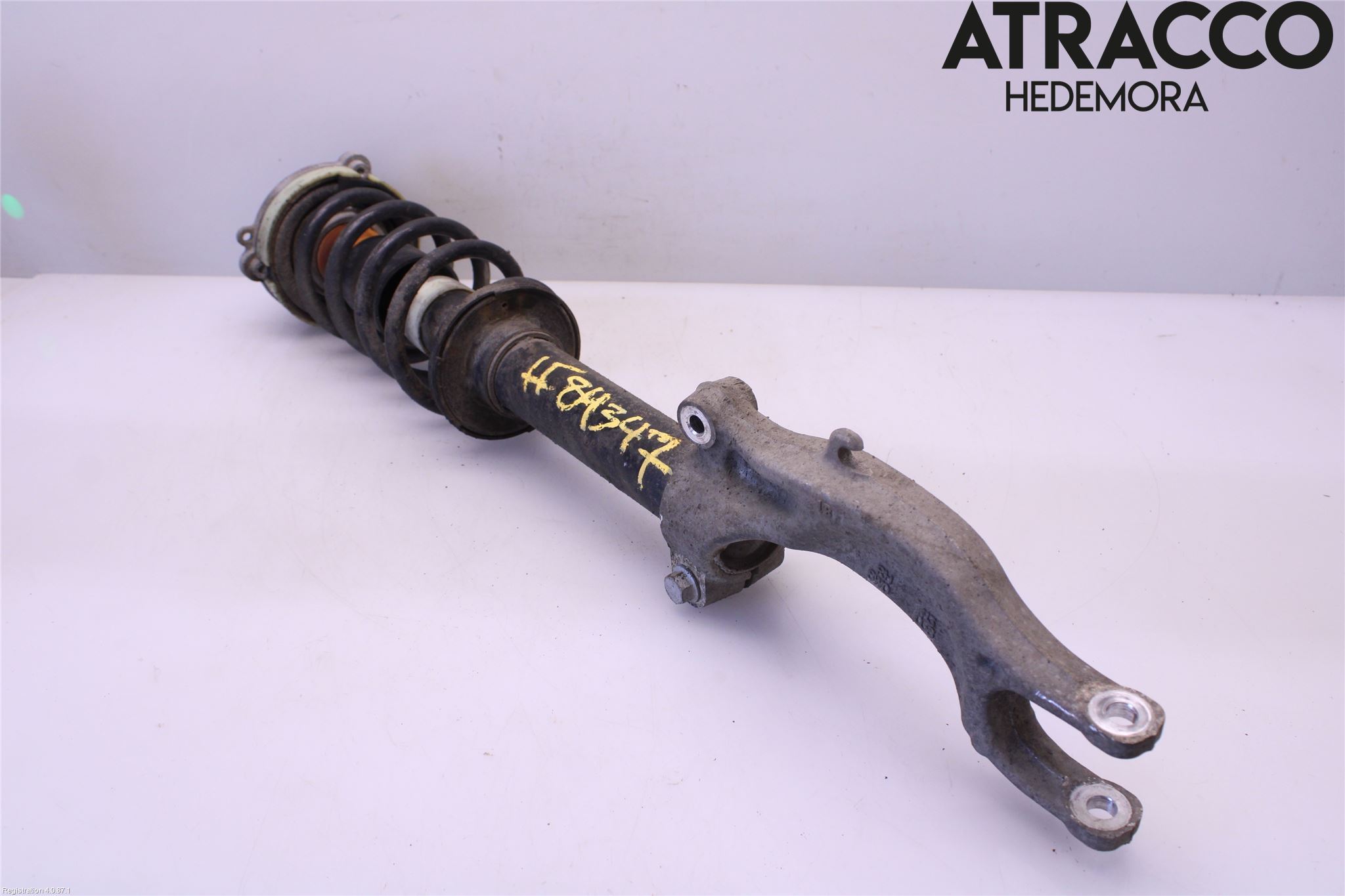 Audi A4/S4 B9 16-19 Fjäderben Fram Höger