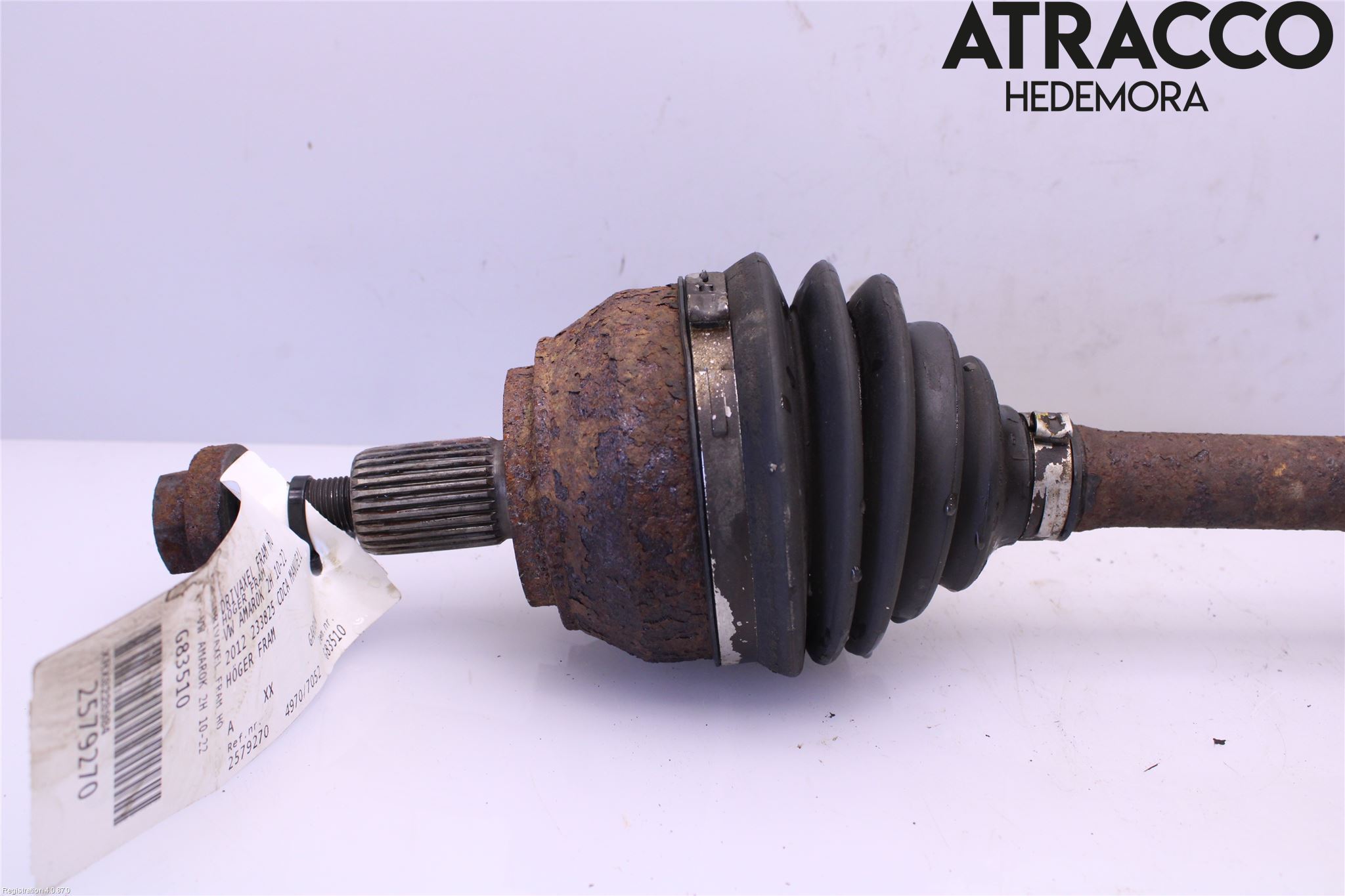 Volkswagen VW AMAROK 2H 10-22 Drivaxel Fram Höger