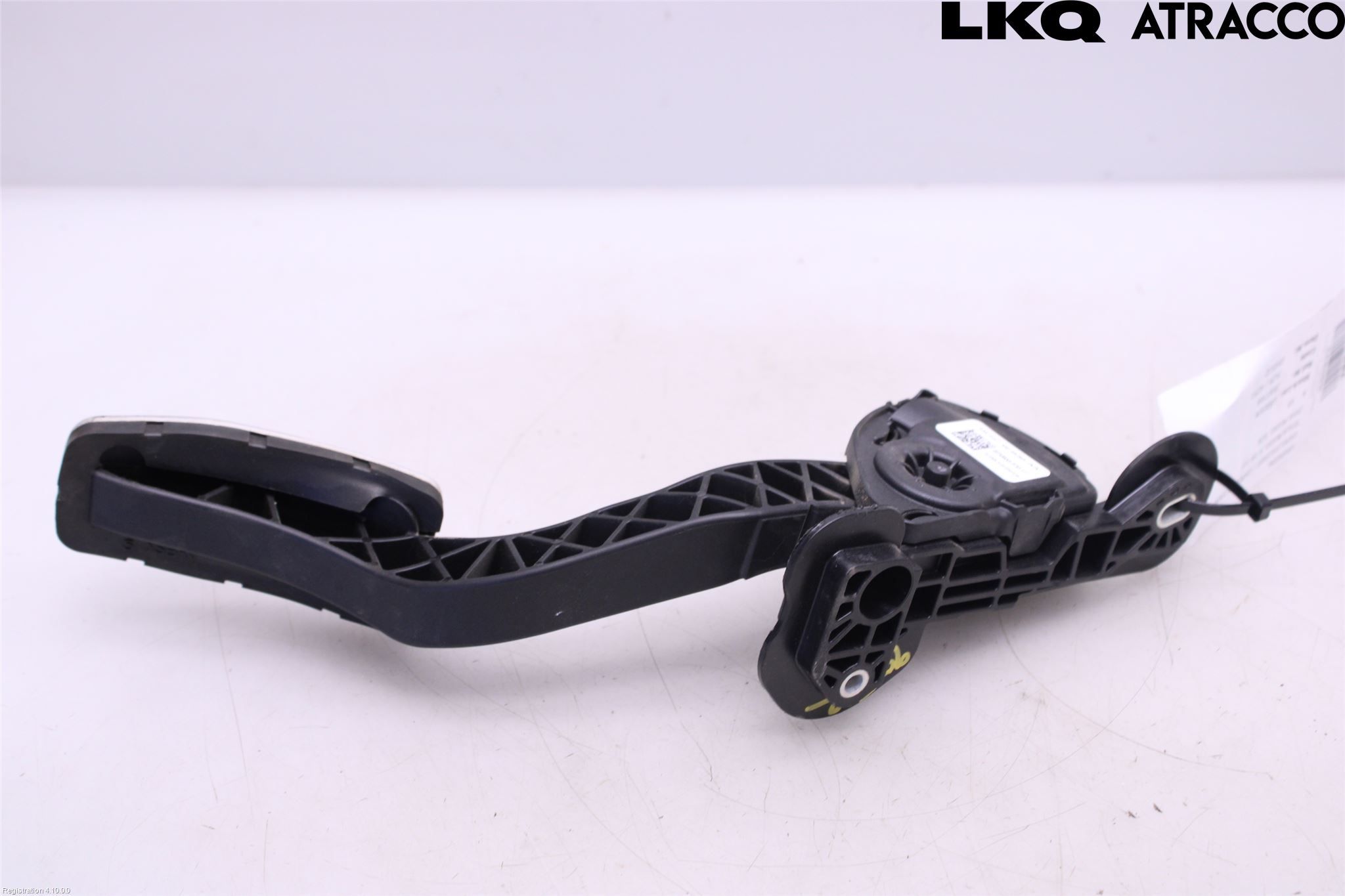 Tesla MODEL X 16- Gaspedal