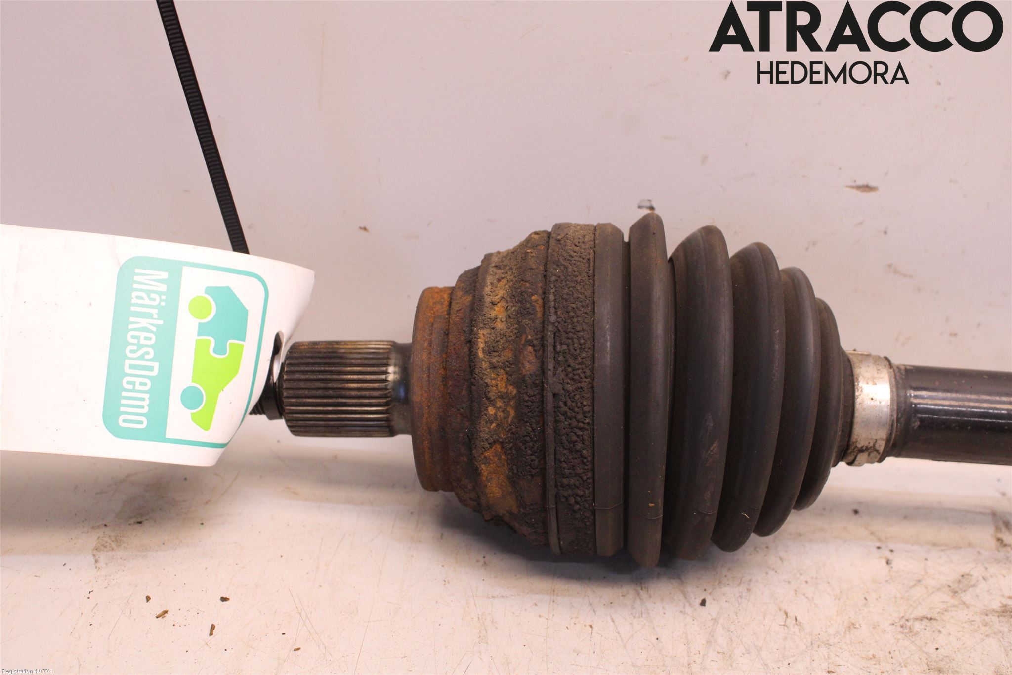 Skoda OCTAVIA (1Z) 05-13 Drivaxel Fram Vänster