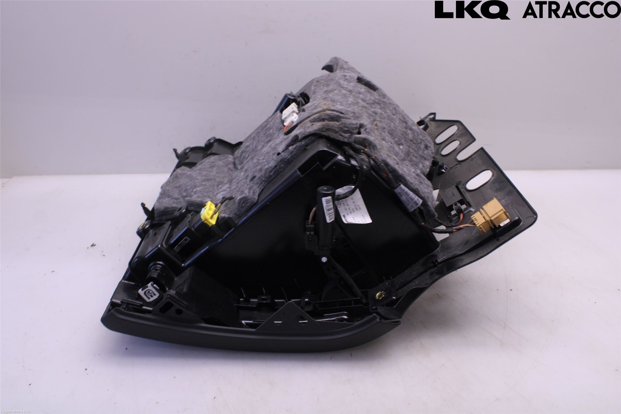 Audi A4 12-15 Handskfack