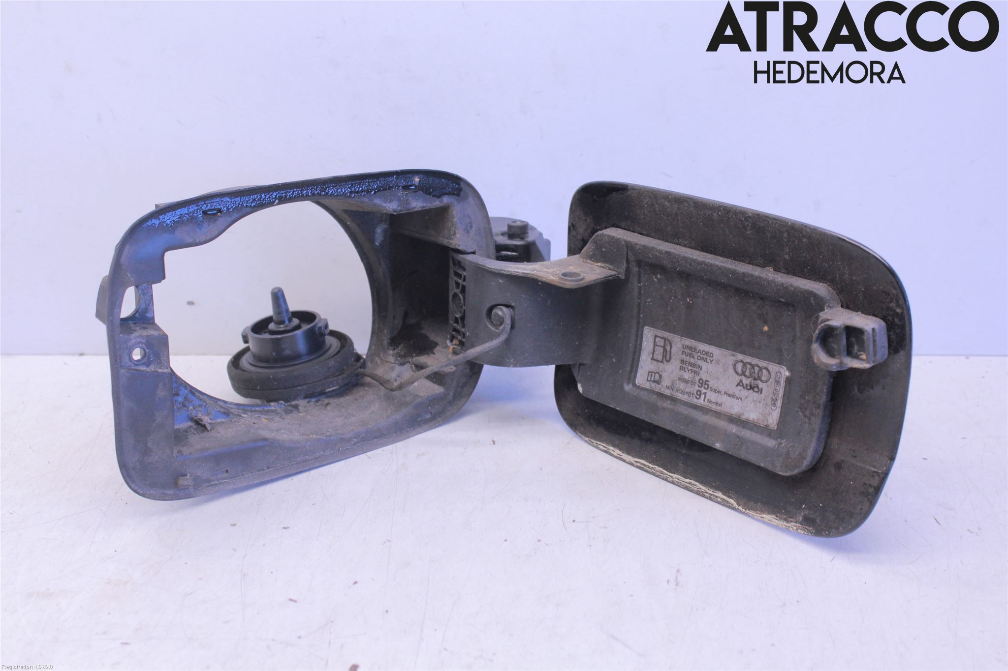 Audi A4/S4 08-11 Tanklucka