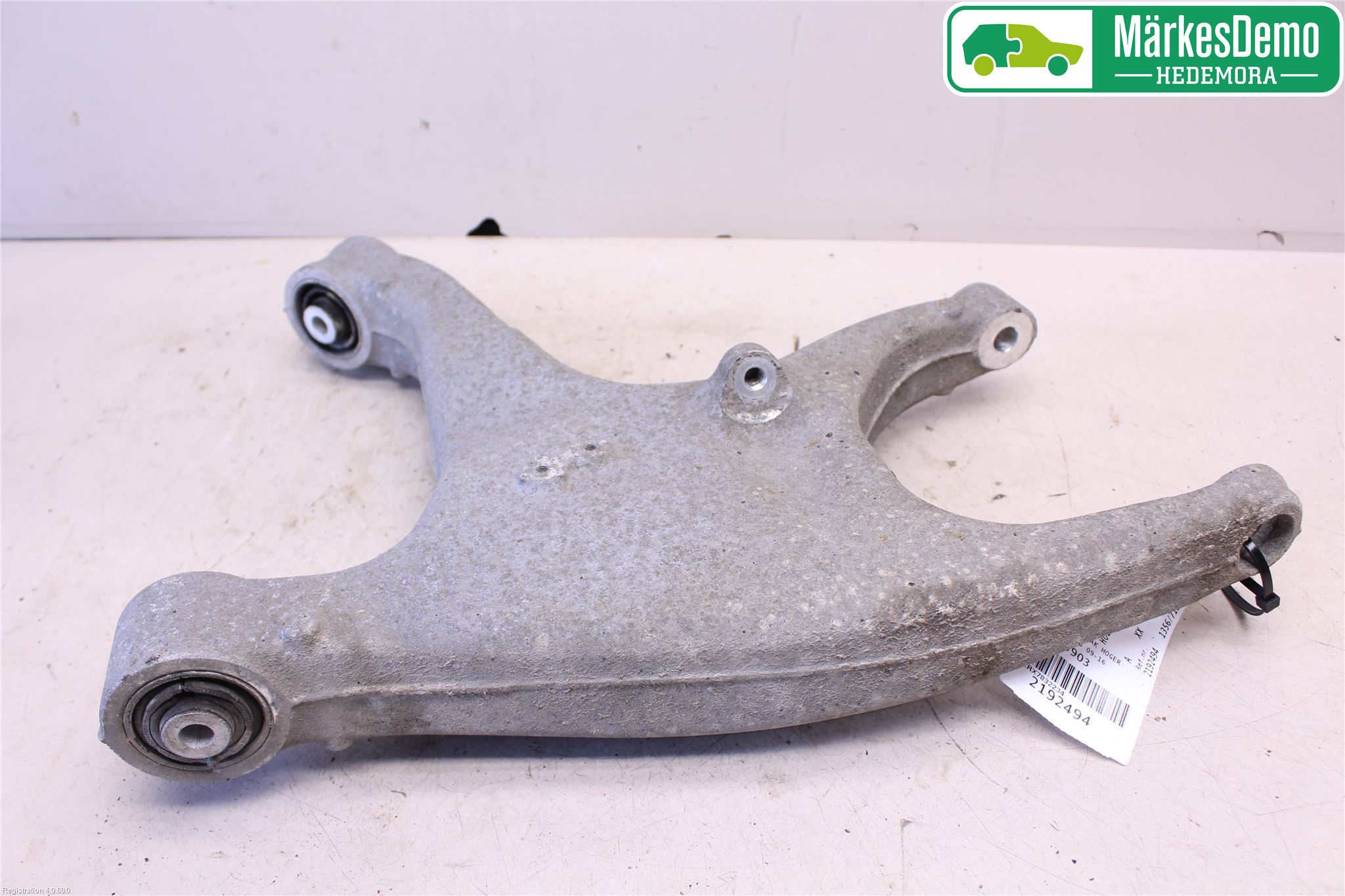 Audi Q5 09-16 Bärarm Bak Höger